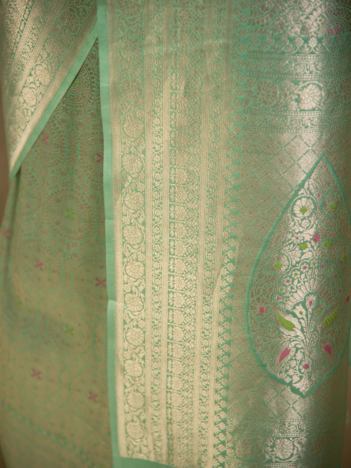 Pastel Aqua Green Meenakari Silk Brocade Handloom Banarasi Saree