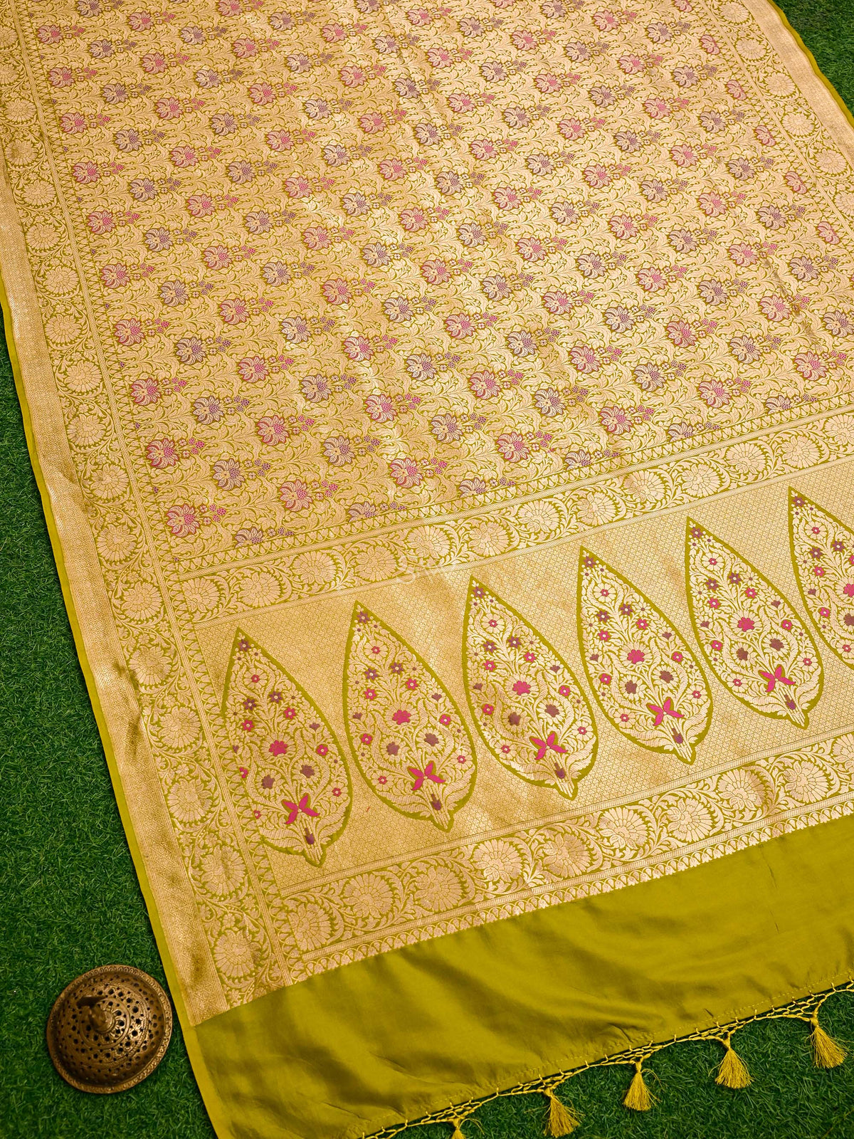 Lime Green Meenakari Silk Brocade Handloom Banarasi Saree