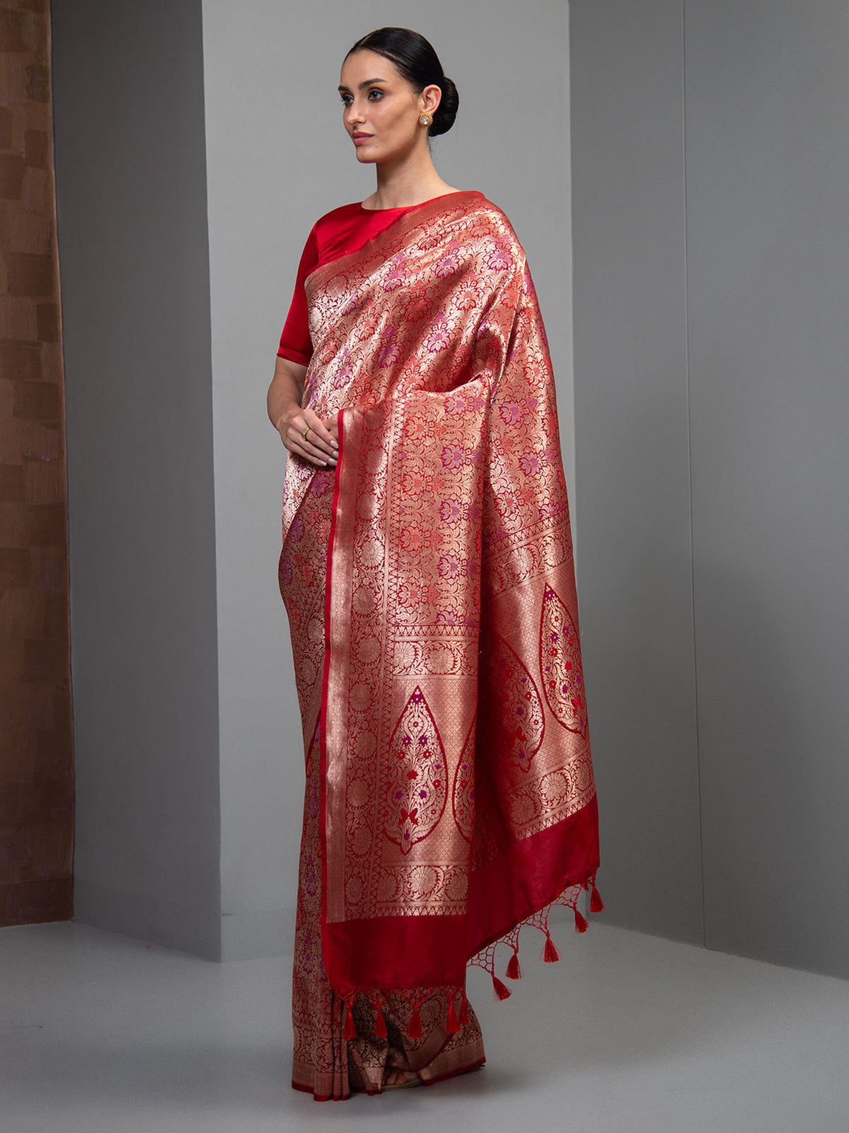 Red Meenakari Silk Brocade Handloom Banarasi Saree