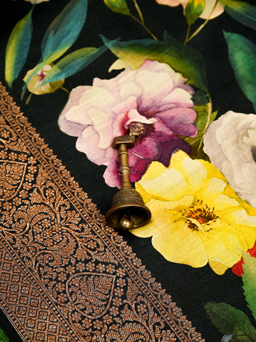 Black Digital Printed Tussar Silk Handloom Banarasi Saree