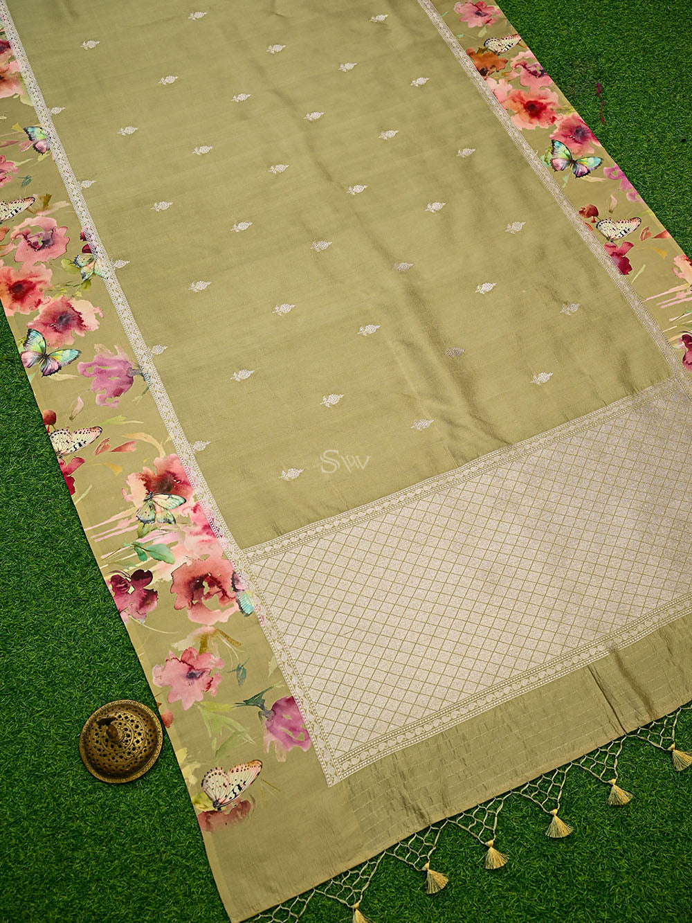 Dark Beige Silver Booti Tussar Silk Handloom Banarasi Saree