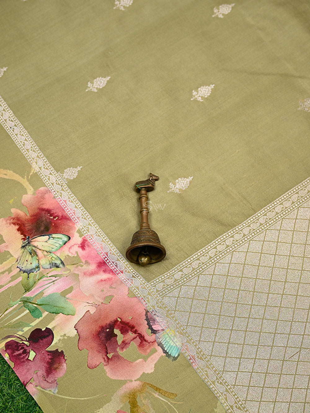 Dark Beige Silver Booti Tussar Silk Handloom Banarasi Saree
