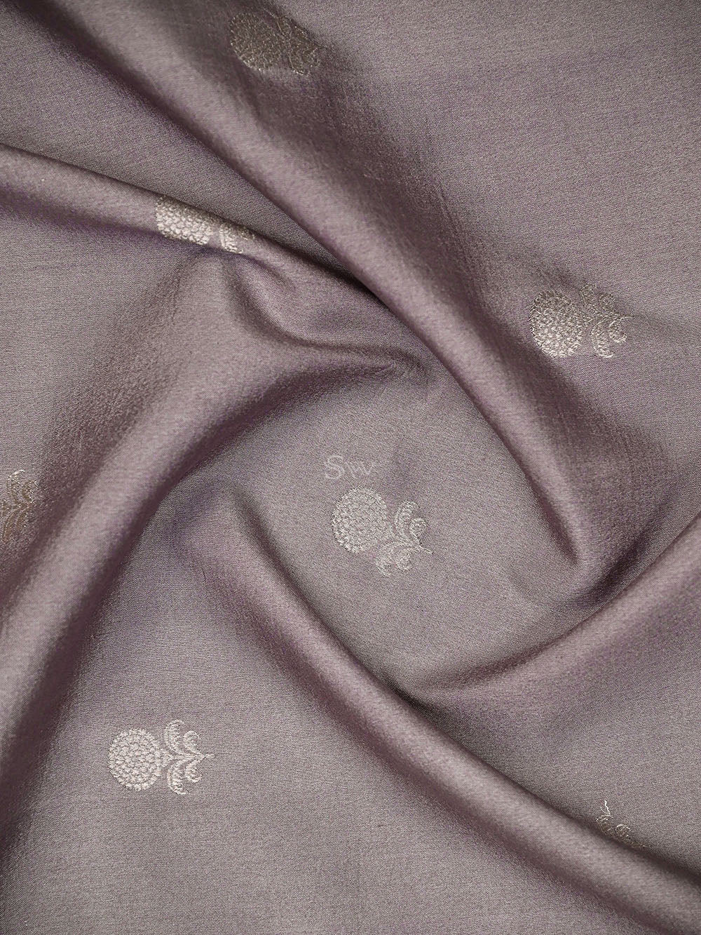 Lilac Silver Booti Tussar Silk Handloom Banarasi Saree