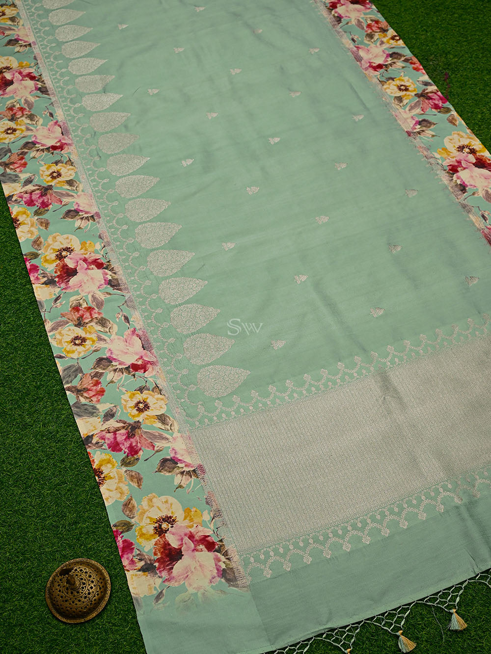 Aqua Green Silver Booti Tussar Silk Handloom Banarasi Saree
