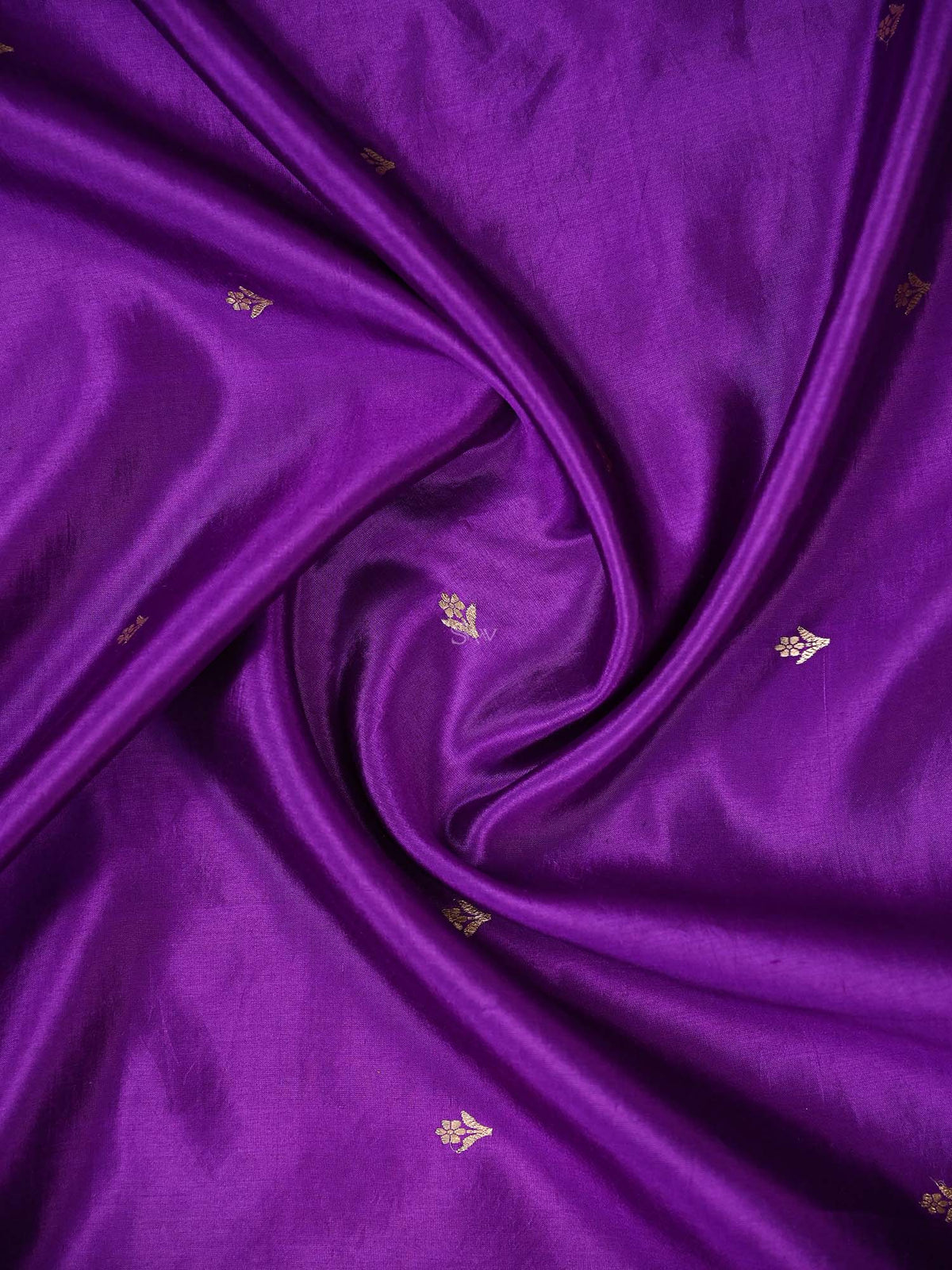 Purple Booti Katan Silk Handloom Banarasi Saree