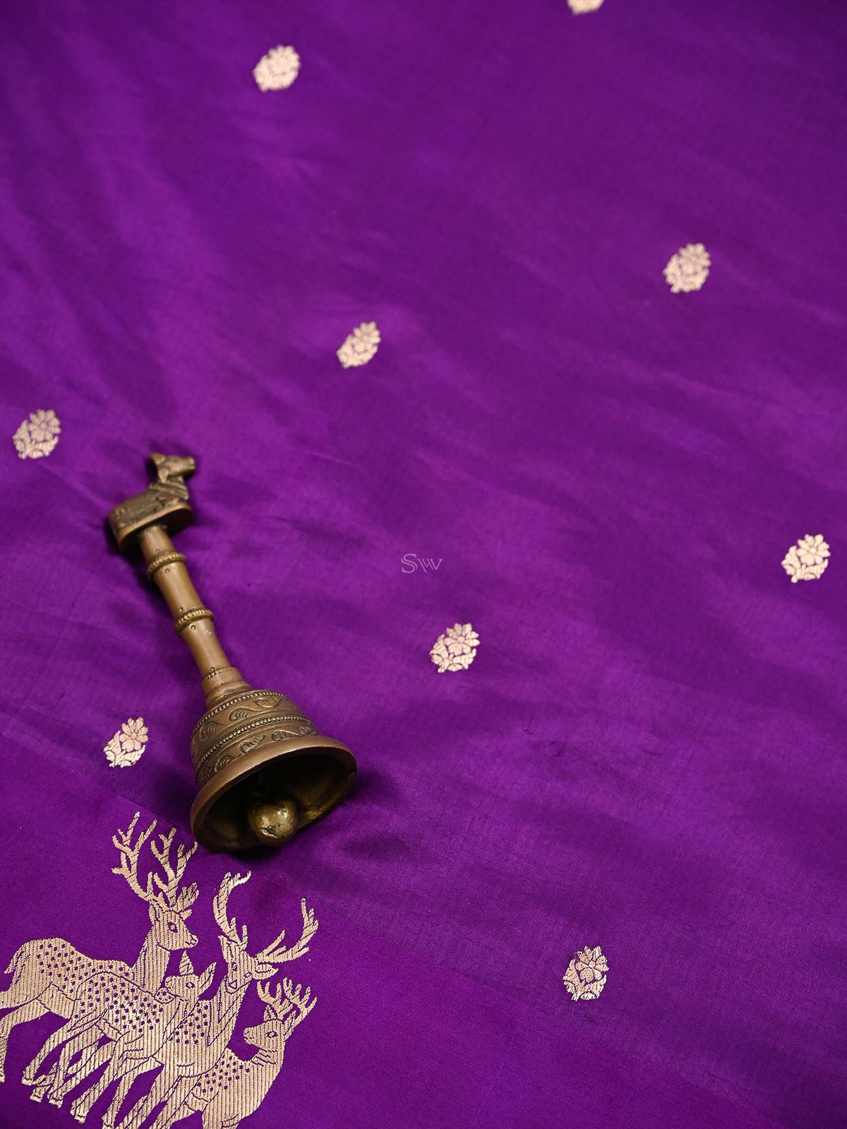Purple Booti Katan Silk Handloom Banarasi Saree