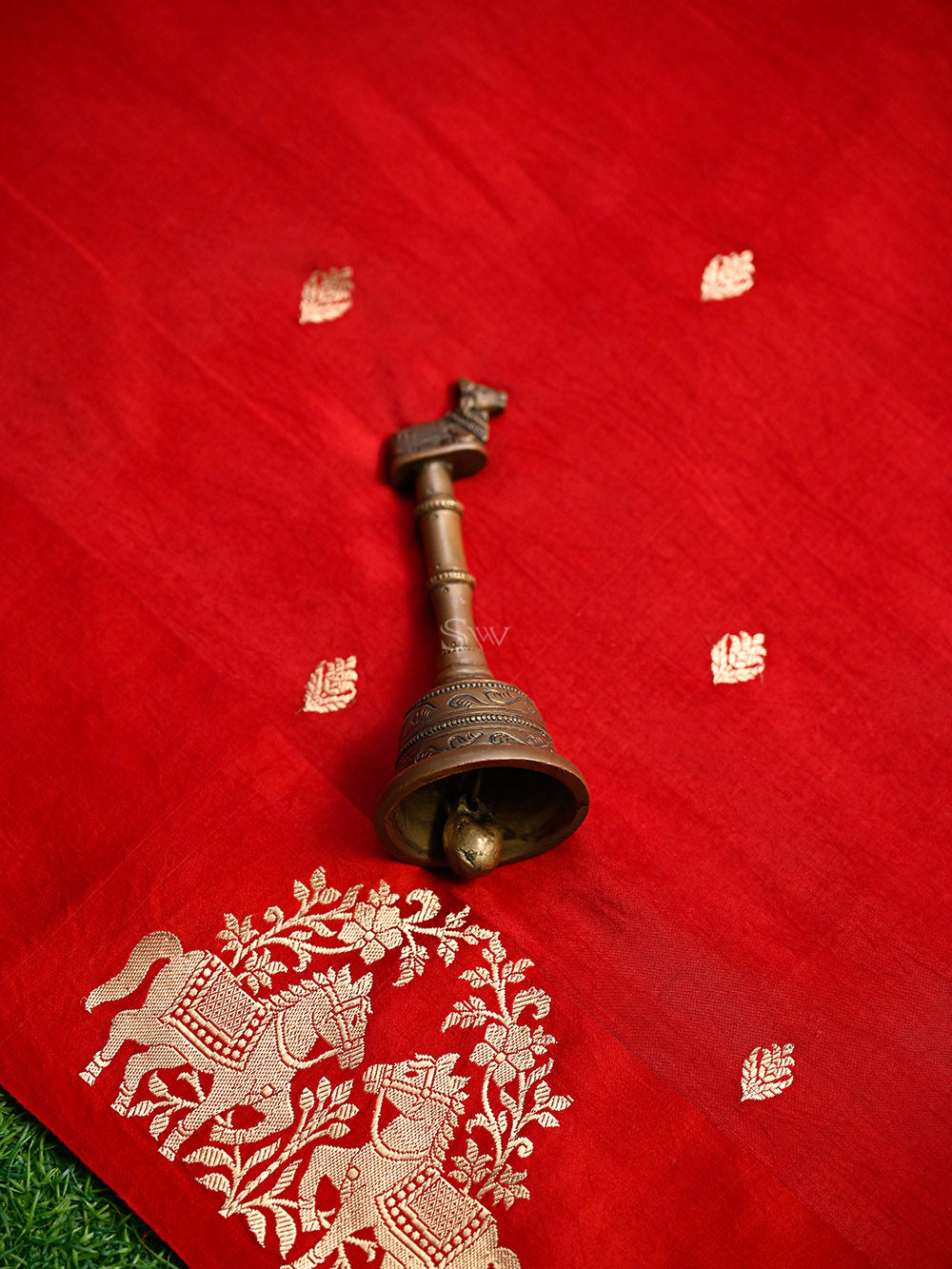 Dark Red Booti Katan Silk Handloom Banarasi Saree