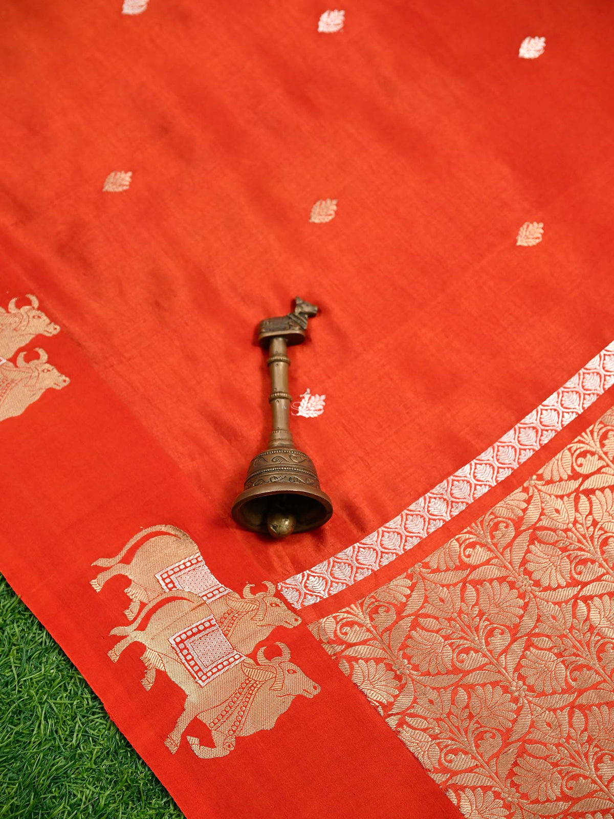 Orange Booti Katan Silk Handloom Banarasi Saree