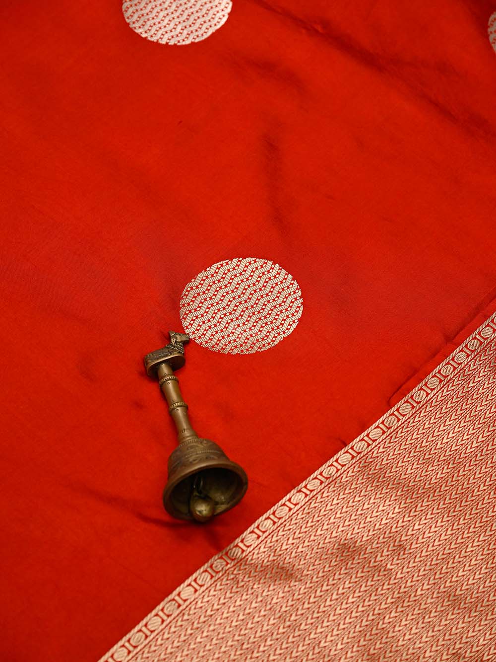 Red Sona Rupa Boota Katan Silk Handloom Banarasi Saree