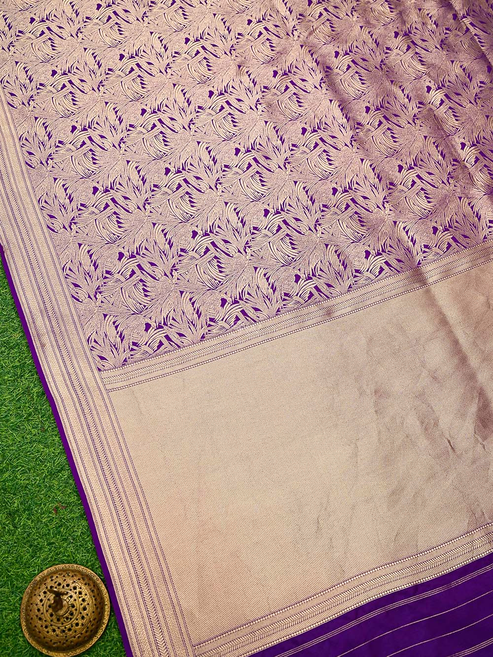 Purple Silk Shikargah Brocade Handloom Banarasi Saree - Sacred Weaves