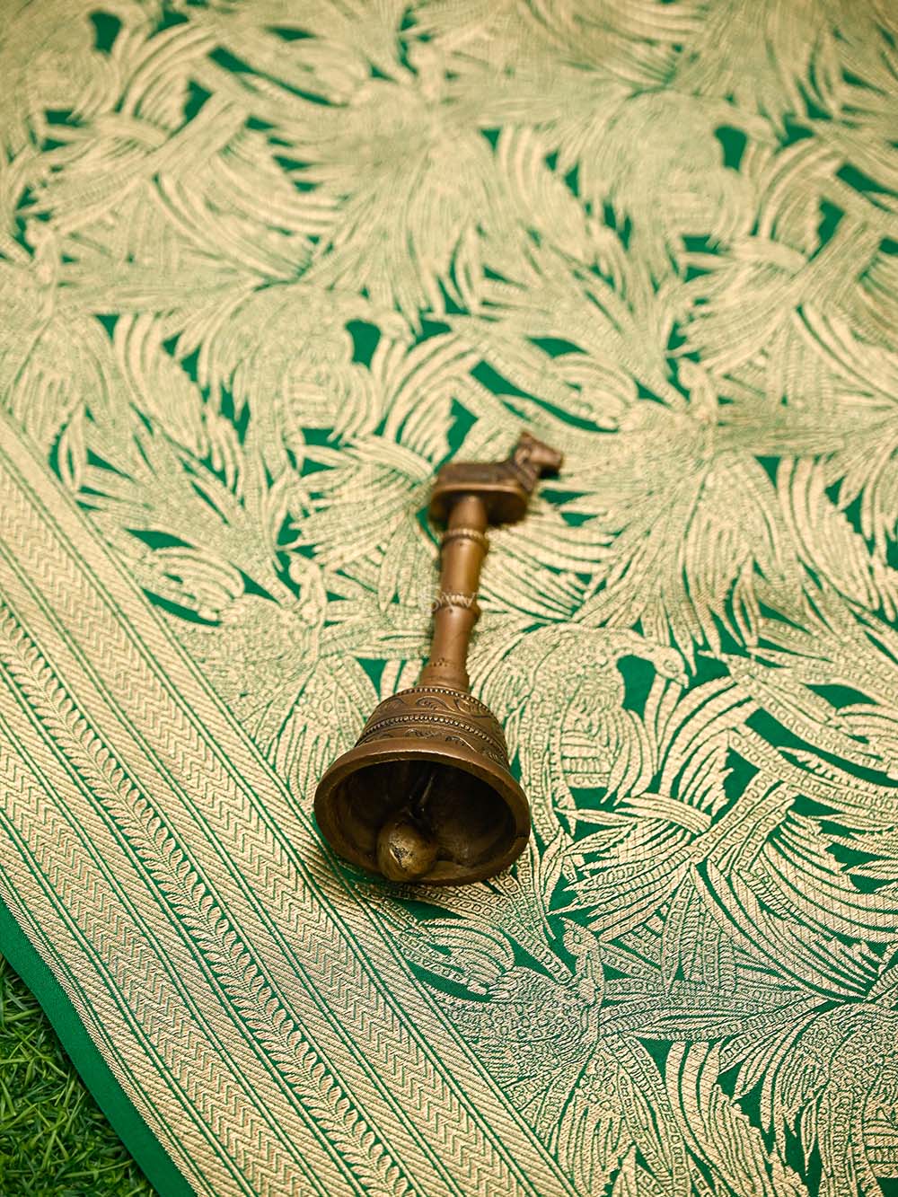 Bottle Green Silk Shikargah Brocade Handloom Banarasi Saree - Sacred Weaves