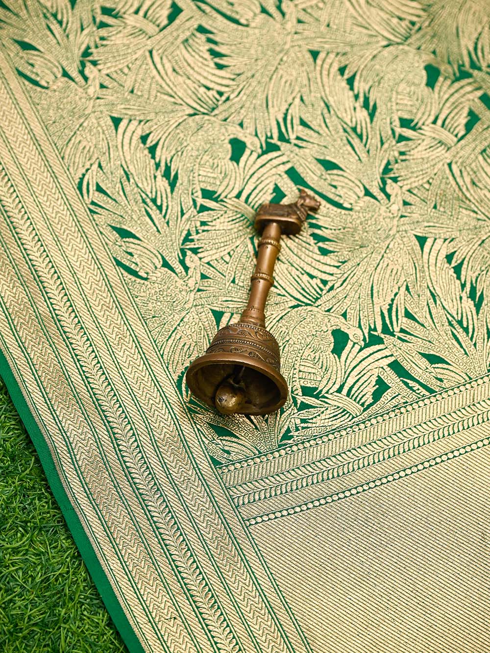 Bottle Green Silk Shikargah Brocade Handloom Banarasi Saree - Sacred Weaves