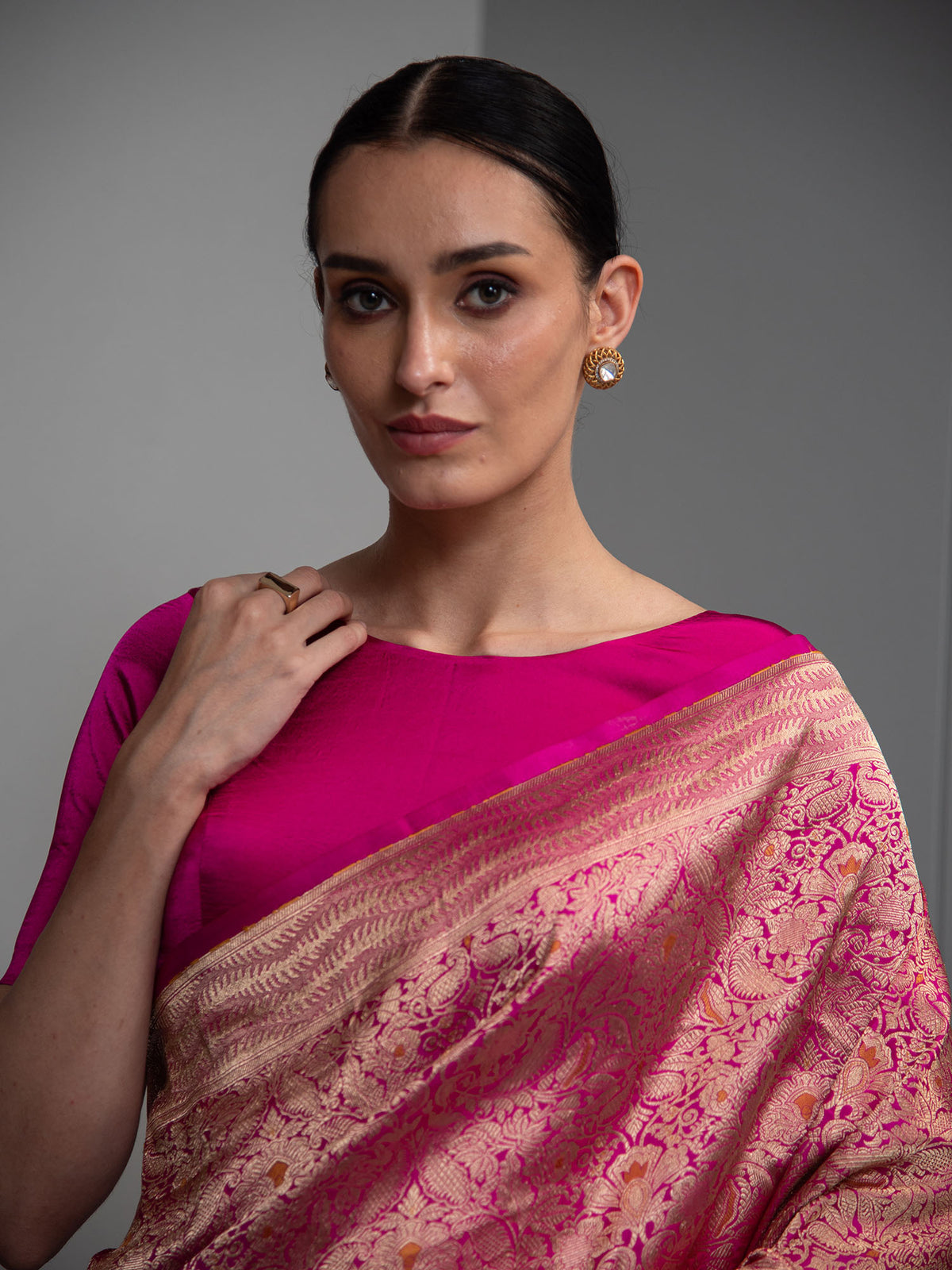 Dark Pink Meenakari Silk Brocade Handloom Banarasi Saree