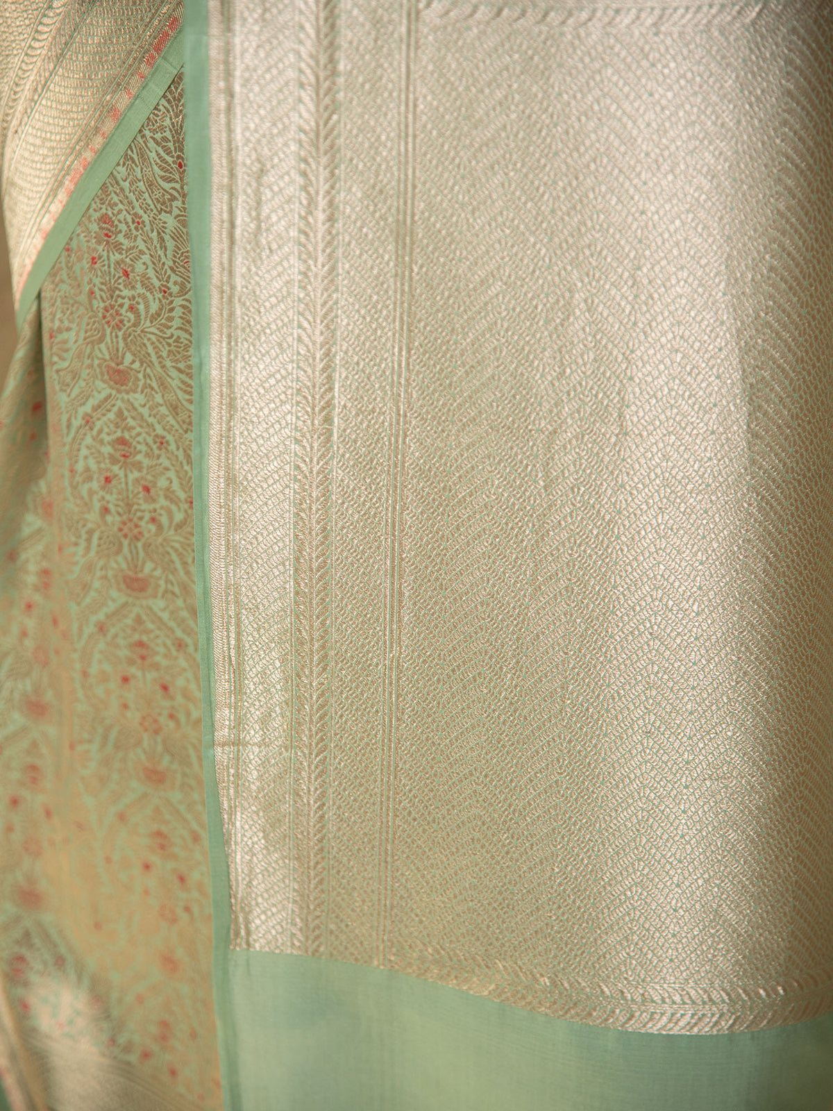 Pastel Aqua Green Meenakari Silk Brocade Handloom Banarasi Saree
