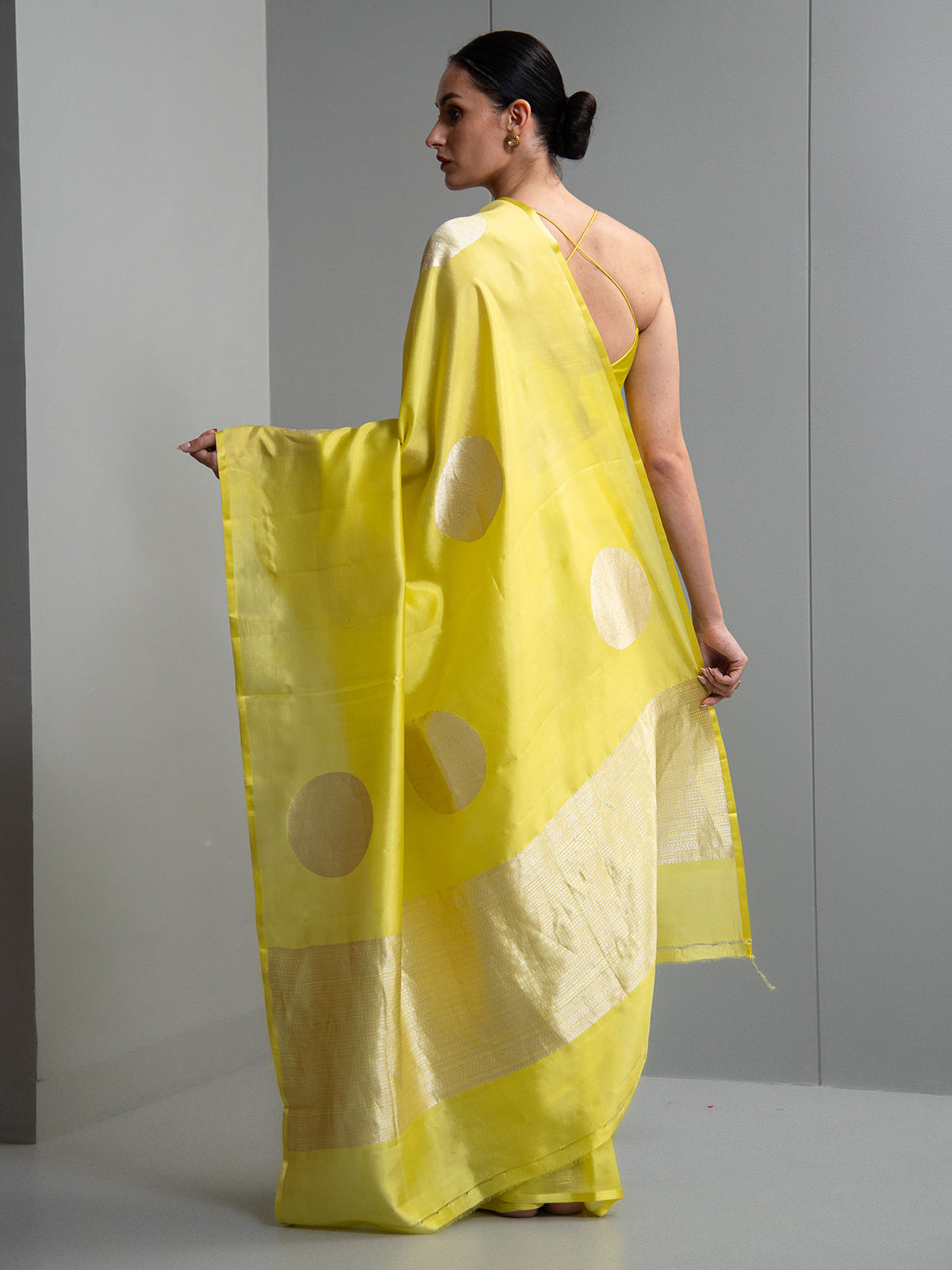 Lime Yellow Boota Pure Silk Handloom Banarasi Saree