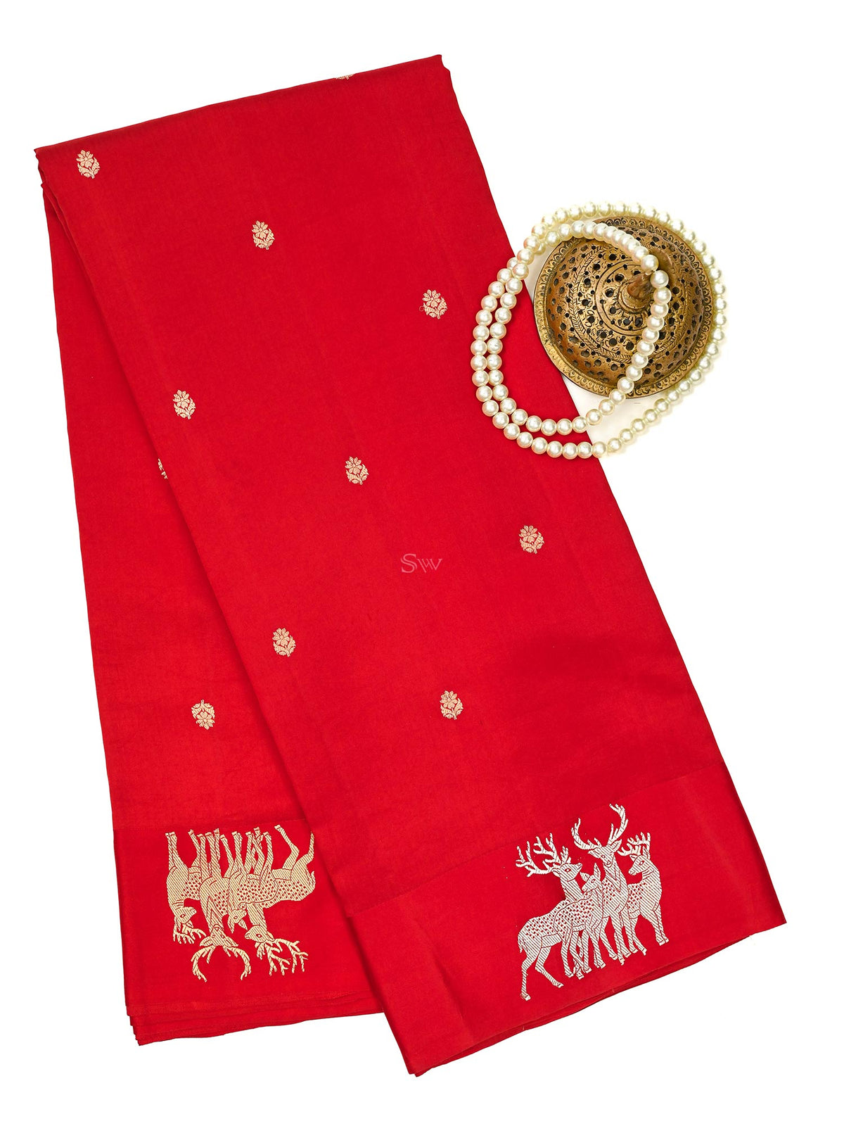 Red Booti Katan Silk Handloom Banarasi Saree