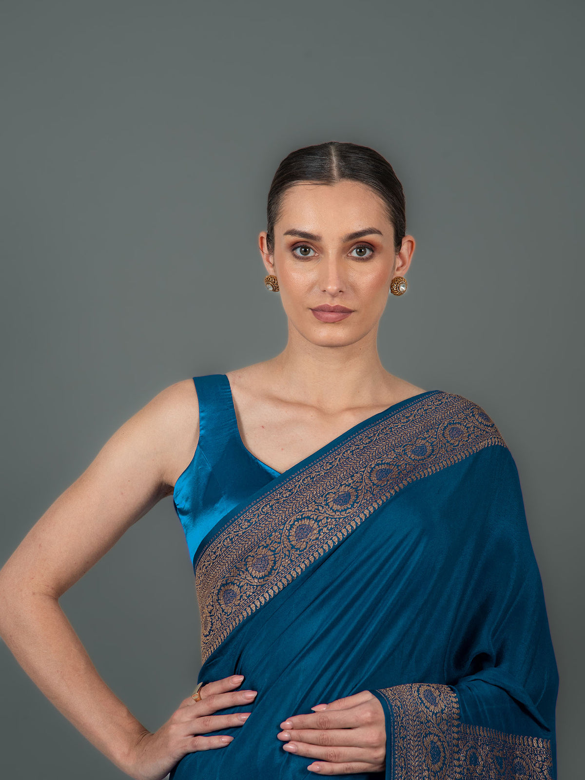 Midnight Blue Plain Crepe Silk Handloom Banarasi Saree