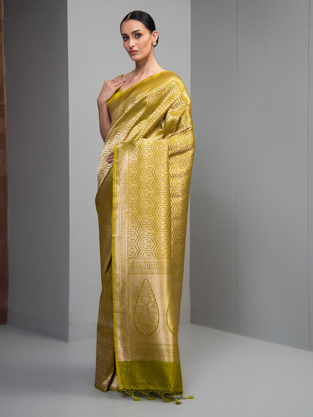 Lime Green Silk Brocade Handloom Banarasi Saree