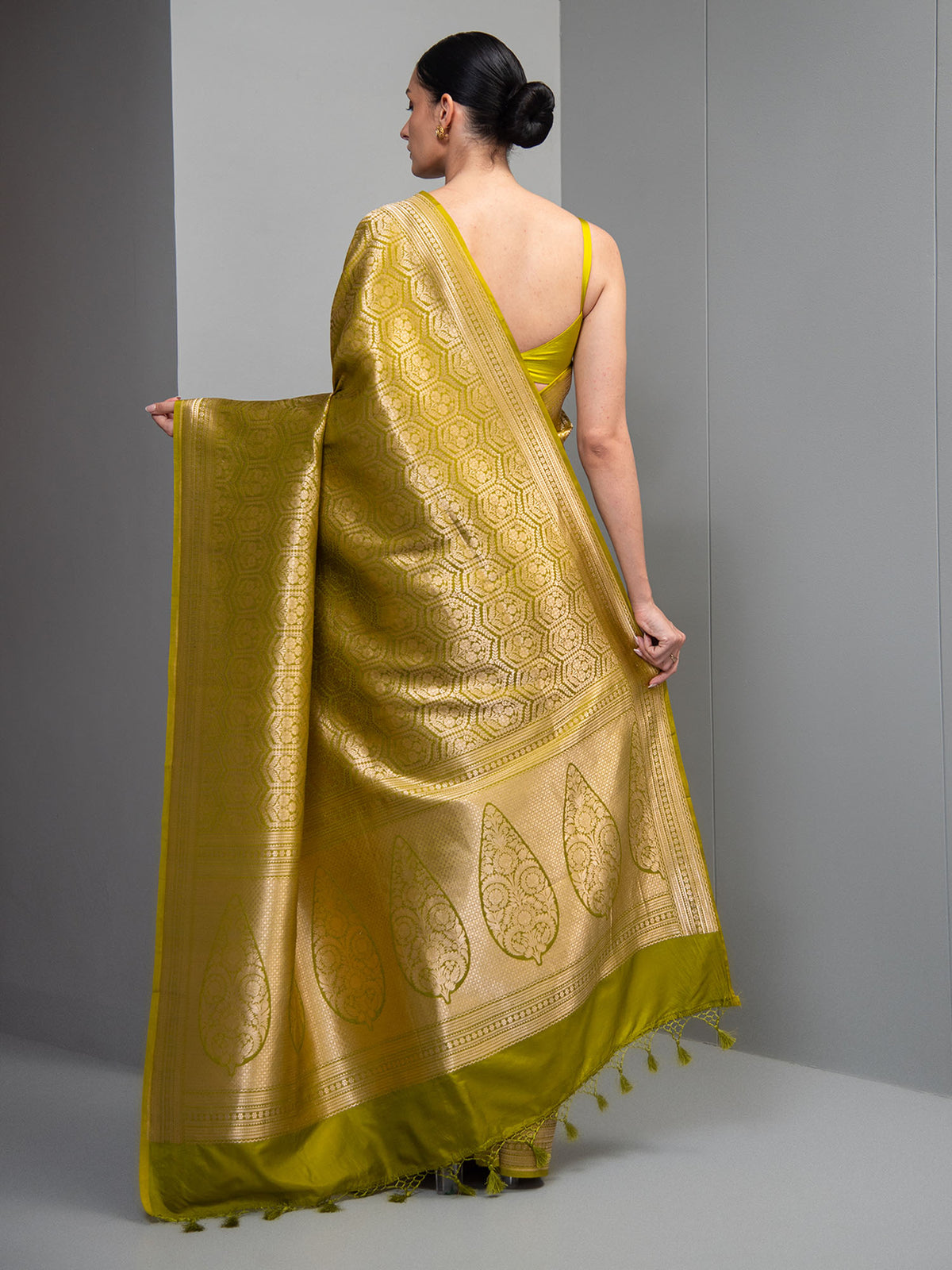 Lime Green Silk Brocade Handloom Banarasi Saree
