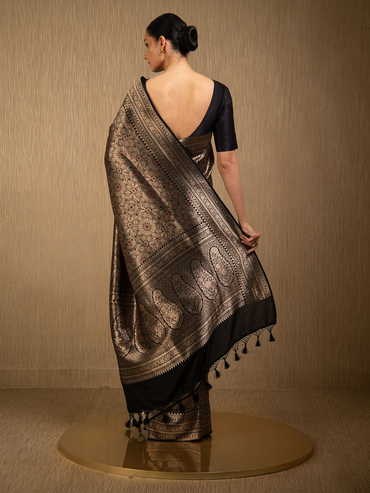 Black Meenakari Silk Brocade Handloom Banarasi Saree