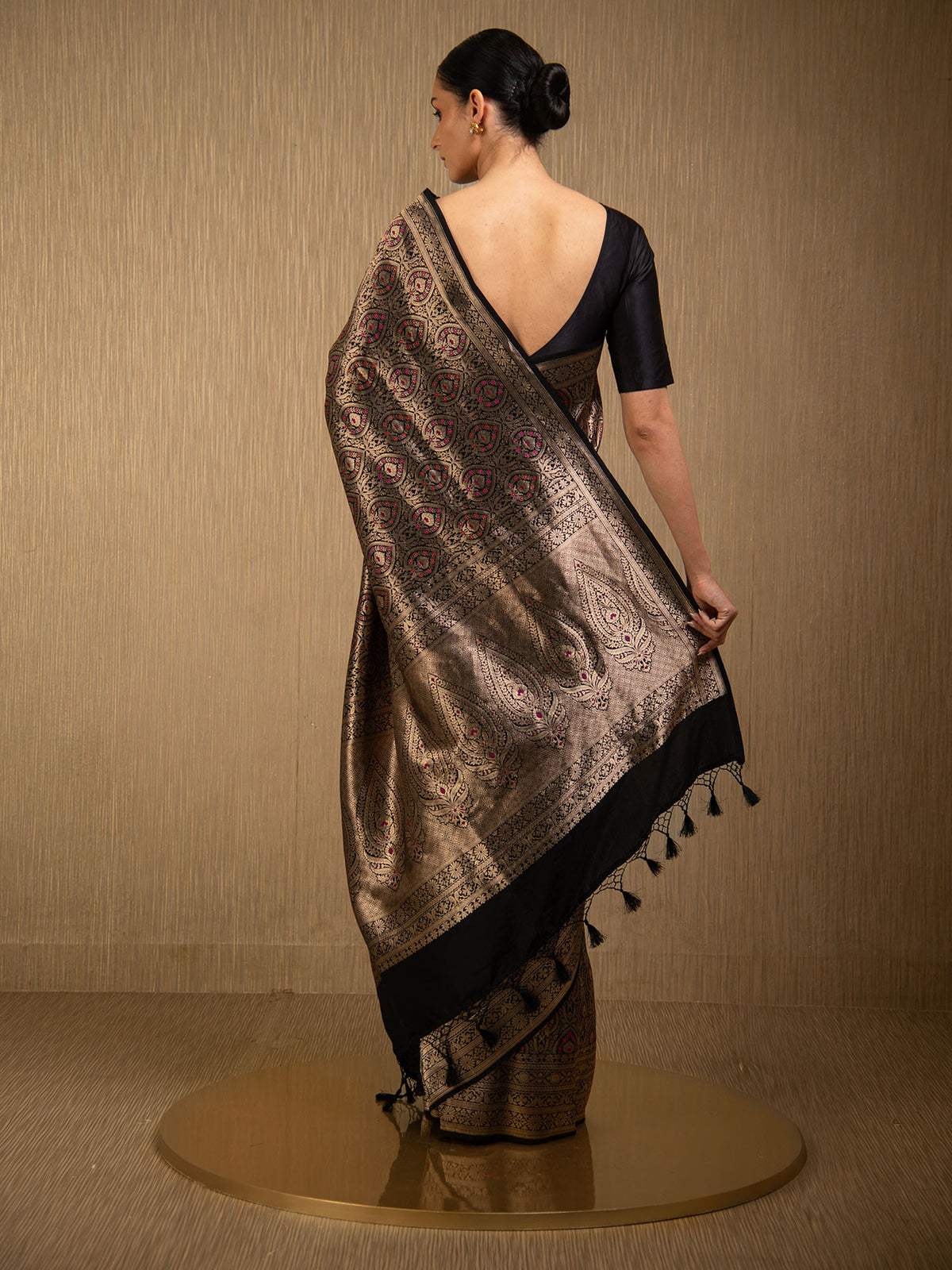 Black Meenakari Silk Brocade Handloom Banarasi Saree