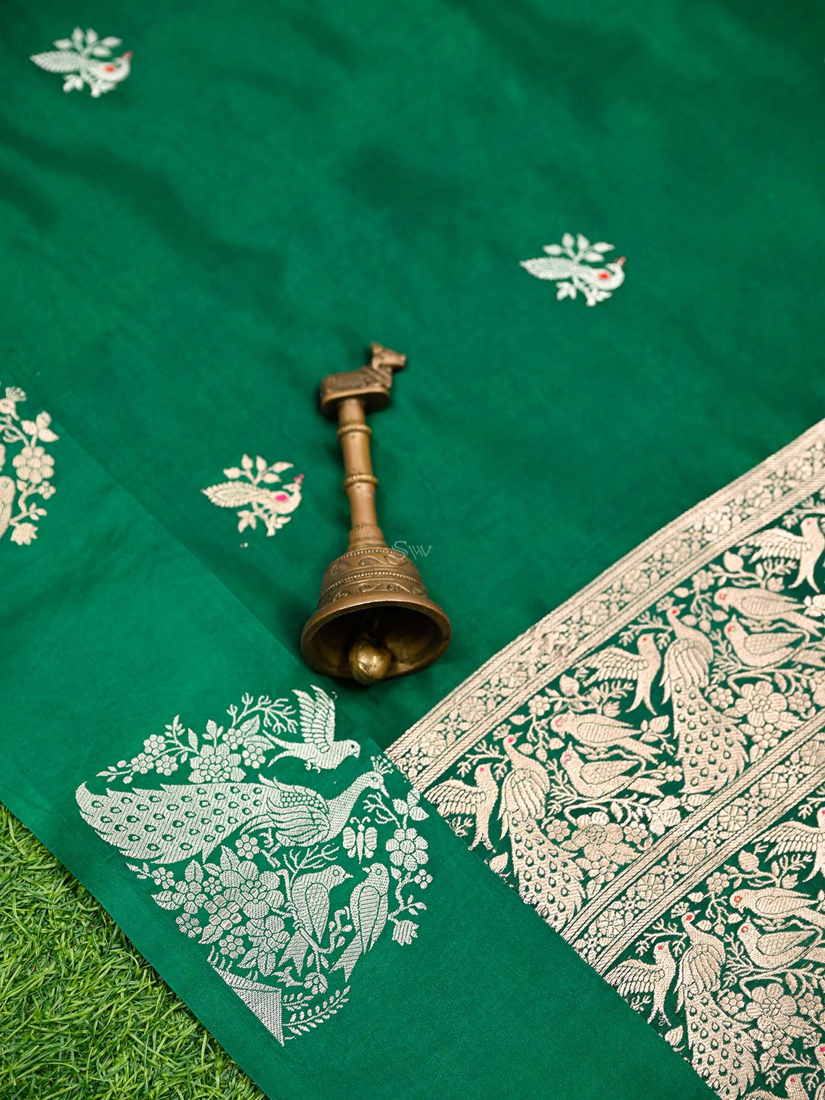 Bottle Green Meenakari Katan Silk Handloom Banarasi Saree