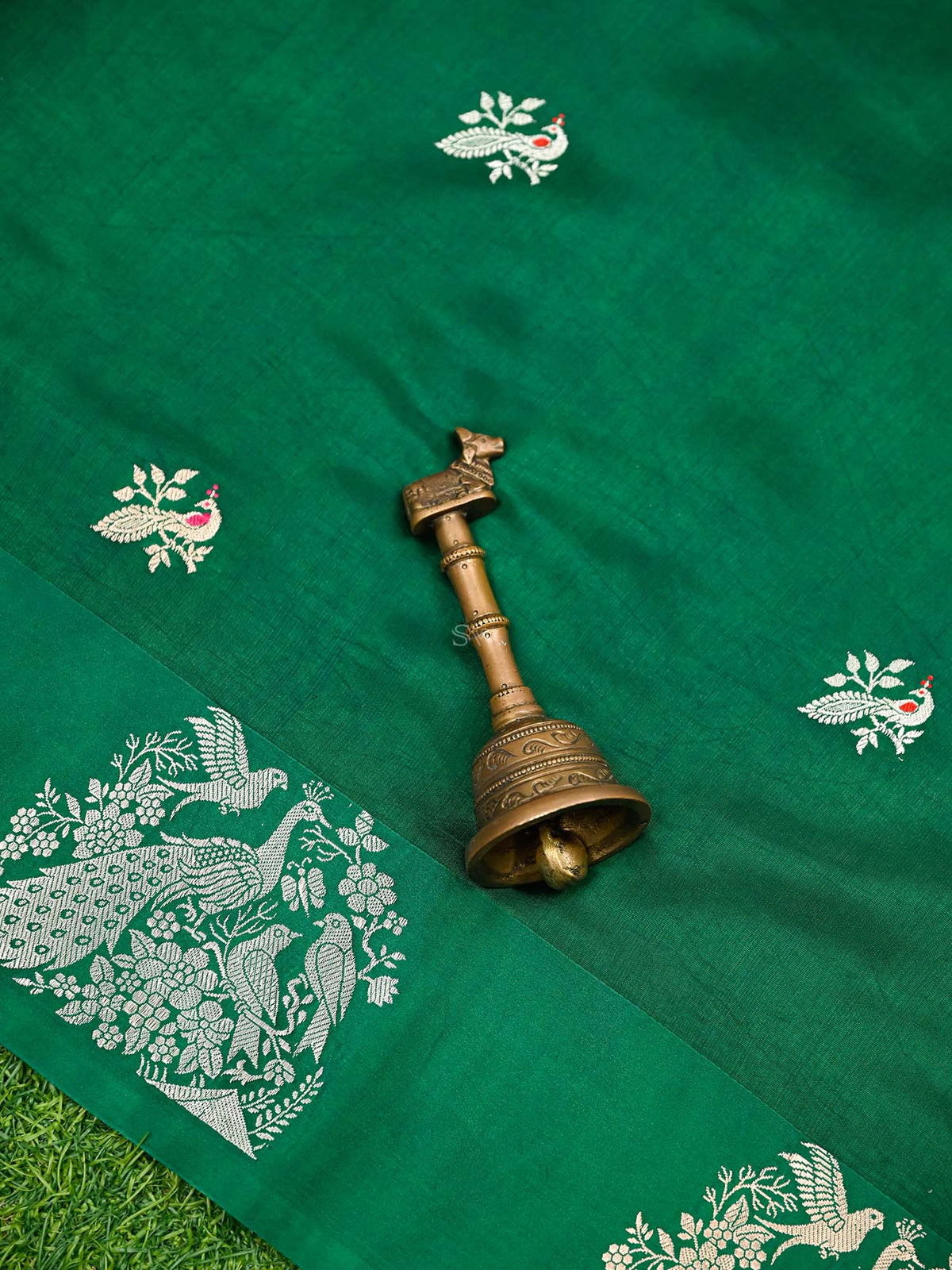 Bottle Green Meenakari Katan Silk Handloom Banarasi Saree
