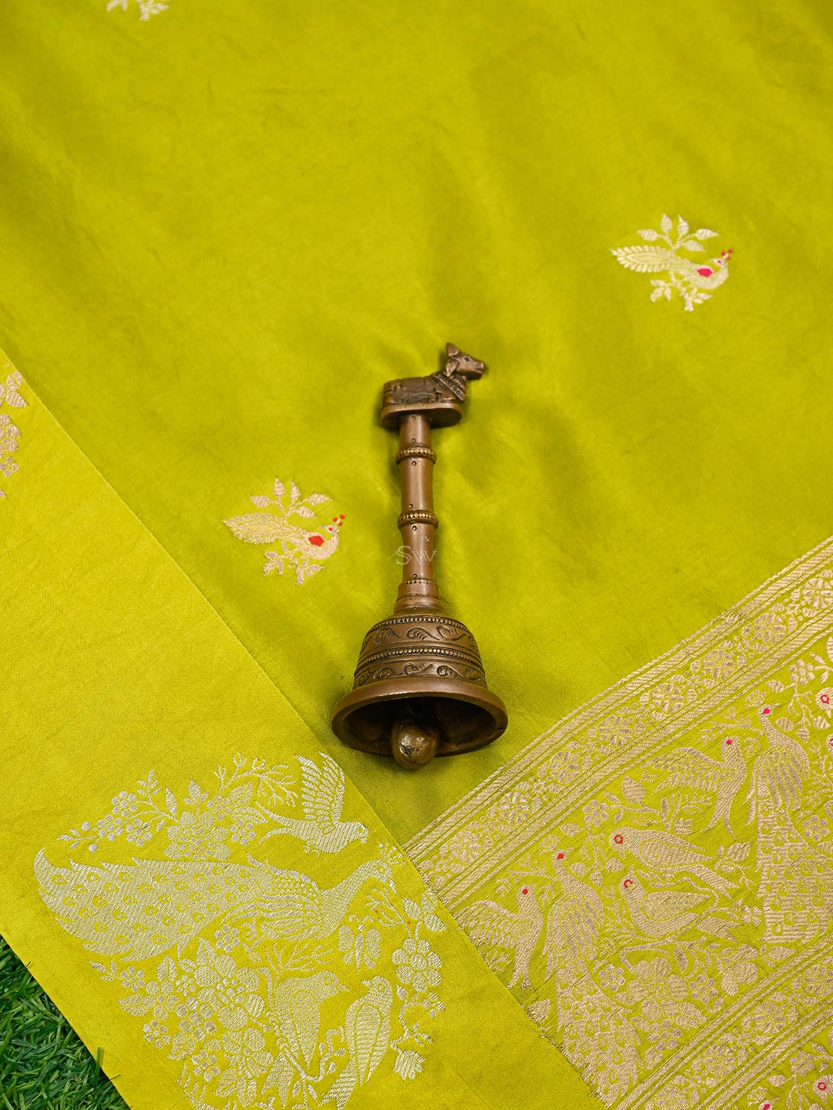 Lime Green Meenakari Katan Silk Handloom Banarasi Saree