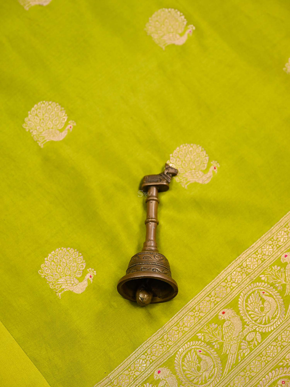 Lime Green Meenakari Katan Silk Handloom Banarasi Saree