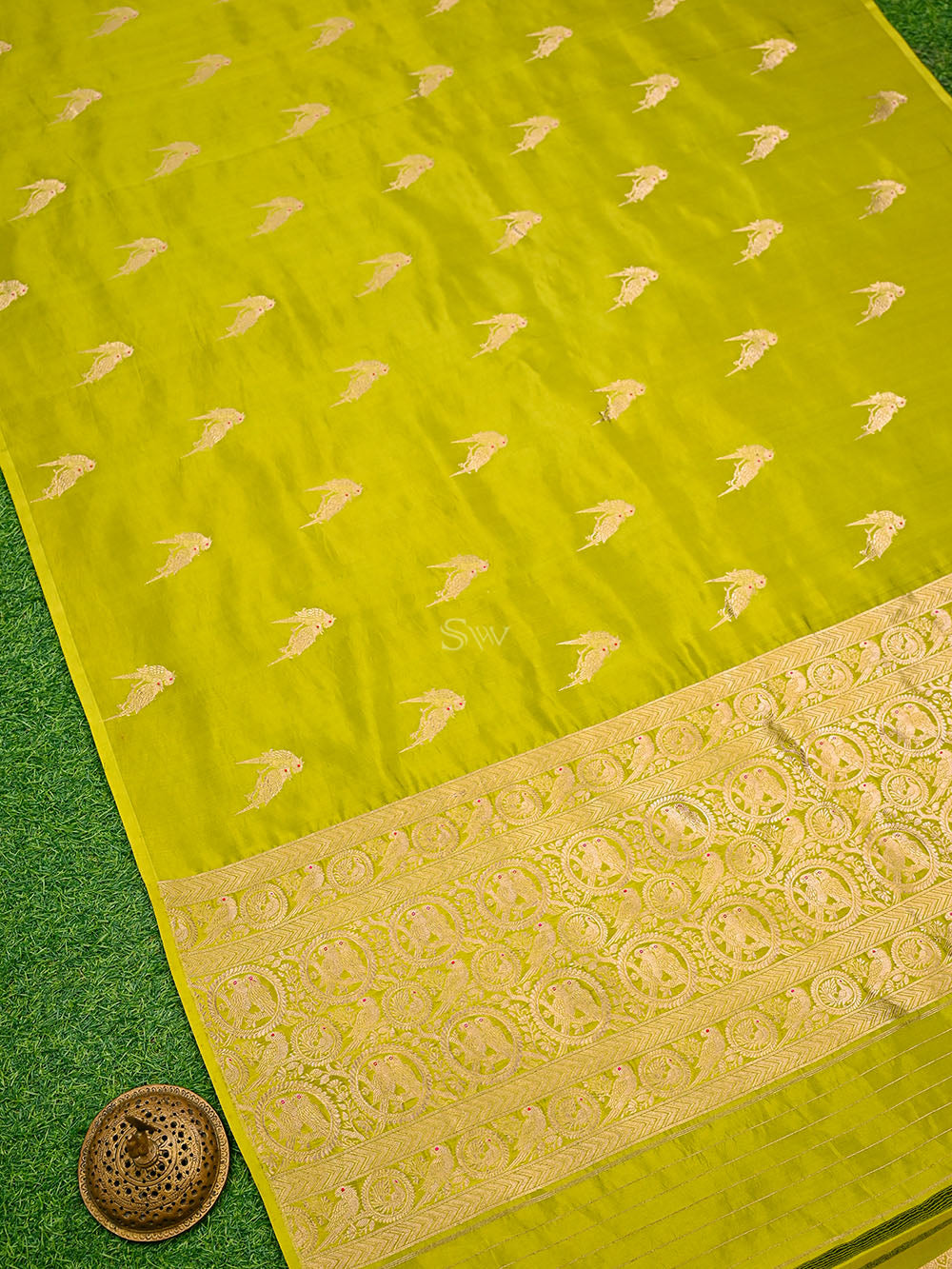 Lime Green Meenakari Booti Katan Silk Handloom Banarasi Saree