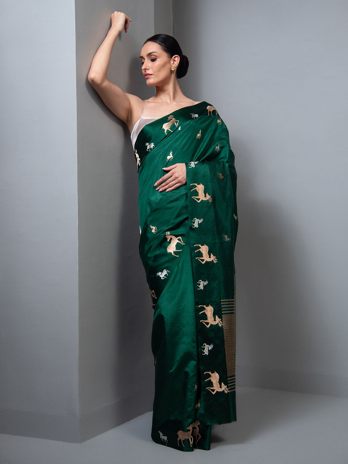 Bottle Green Booti Katan Silk Handloom Banarasi Saree