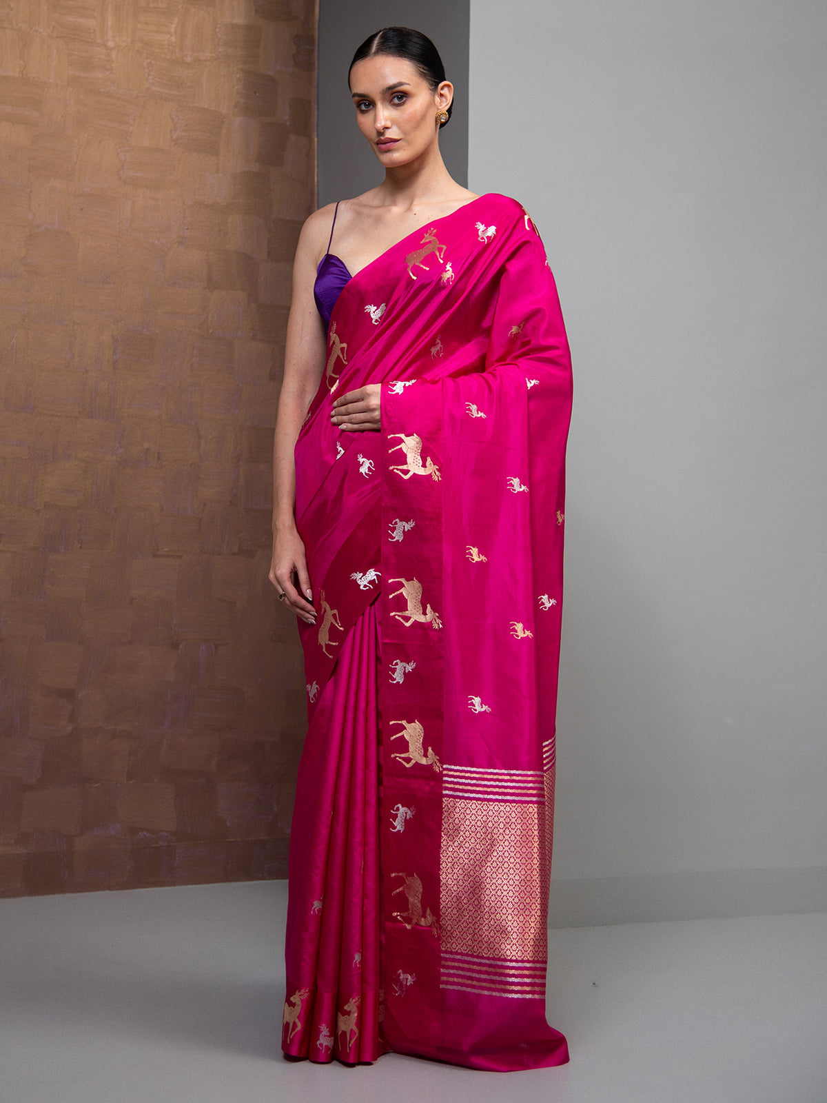Dark Pink Booti Pure Silk Handloom Banarasi Saree