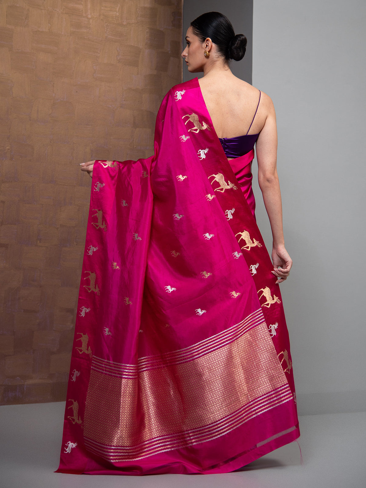 Dark Pink Booti Pure Silk Handloom Banarasi Saree