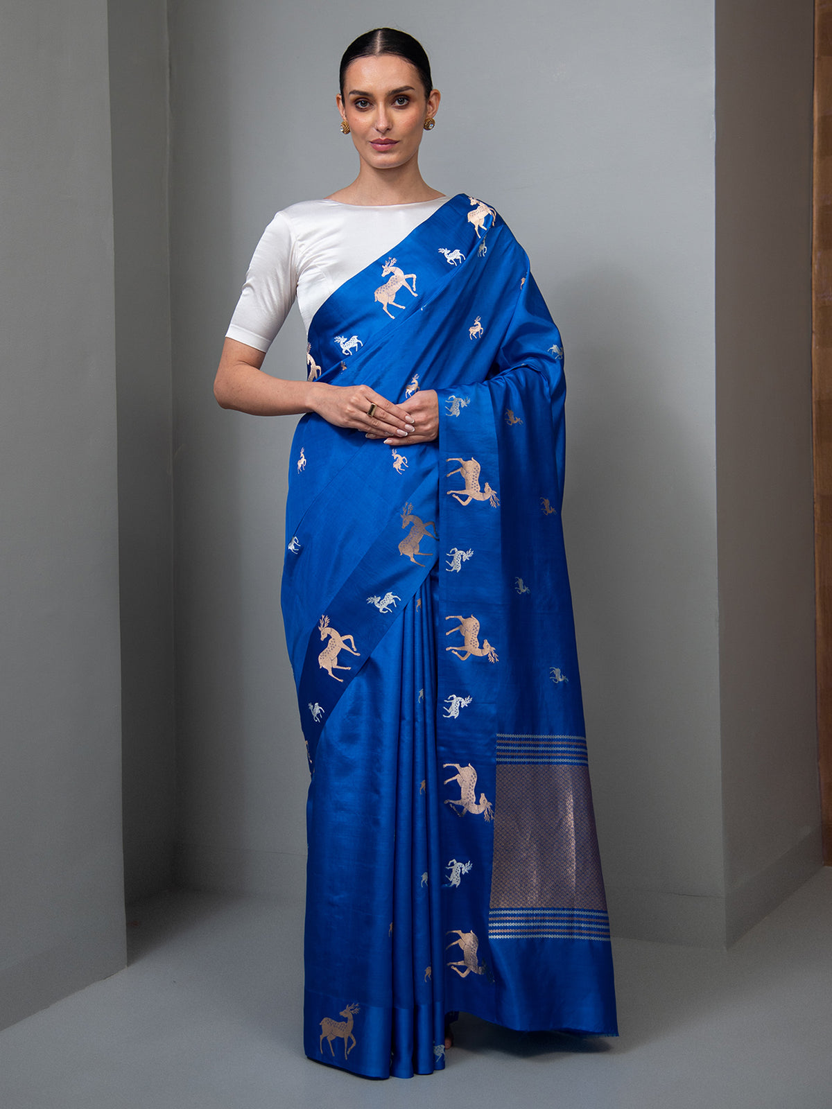 Royal Blue Booti Pure Silk Handloom Banarasi Saree