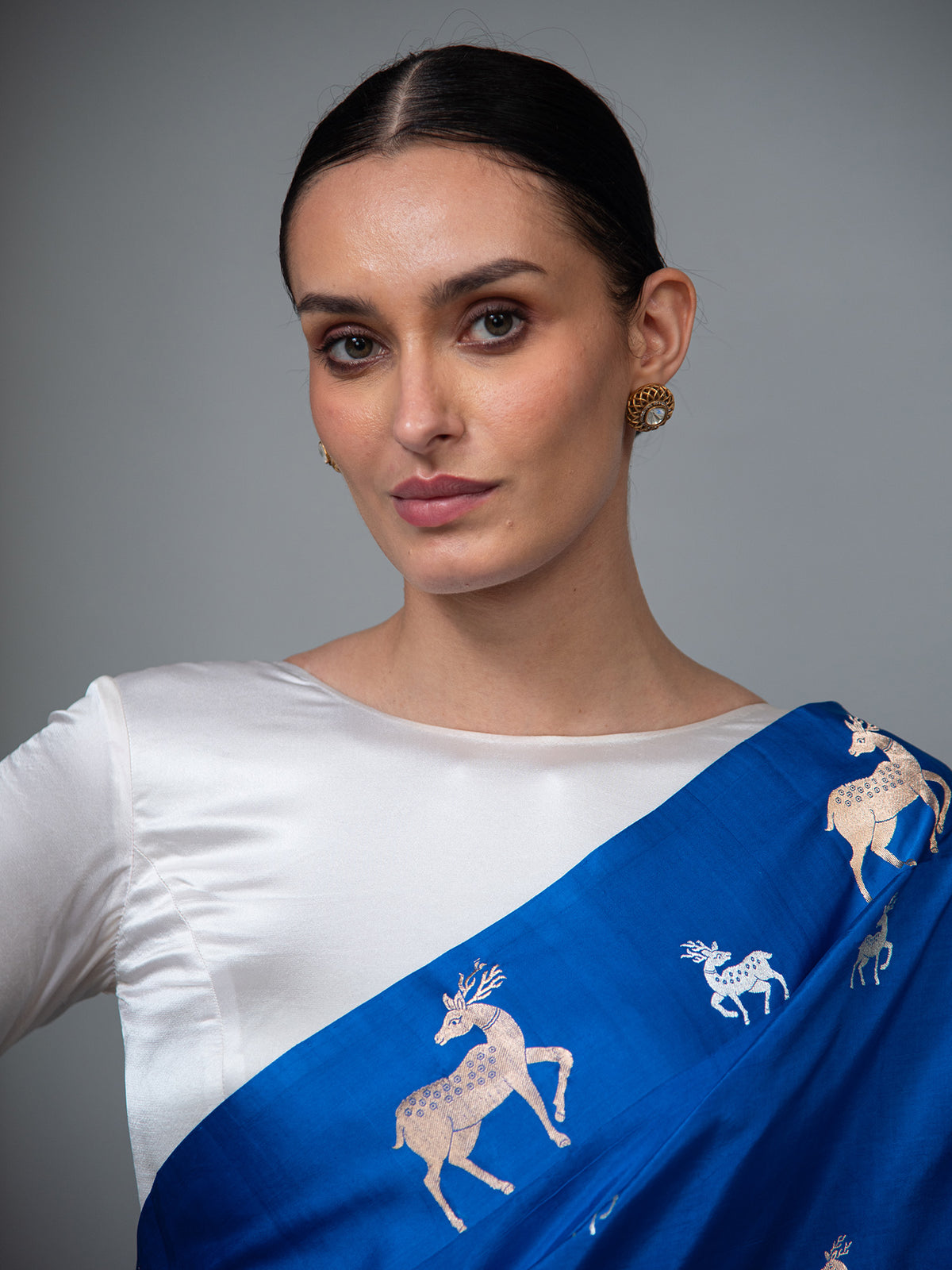 Royal Blue Booti Pure Silk Handloom Banarasi Saree