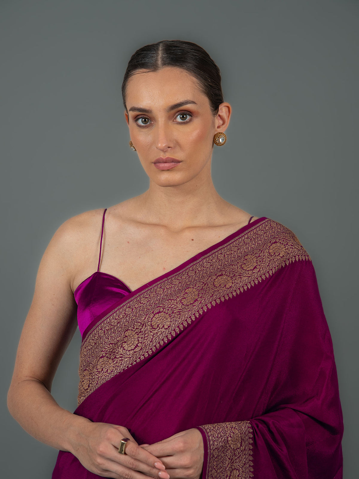 Dark Magenta Plain Crepe Silk Handloom Banarasi Saree