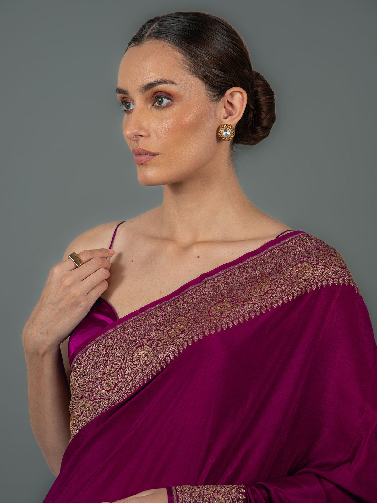 Dark Magenta Plain Crepe Silk Handloom Banarasi Saree