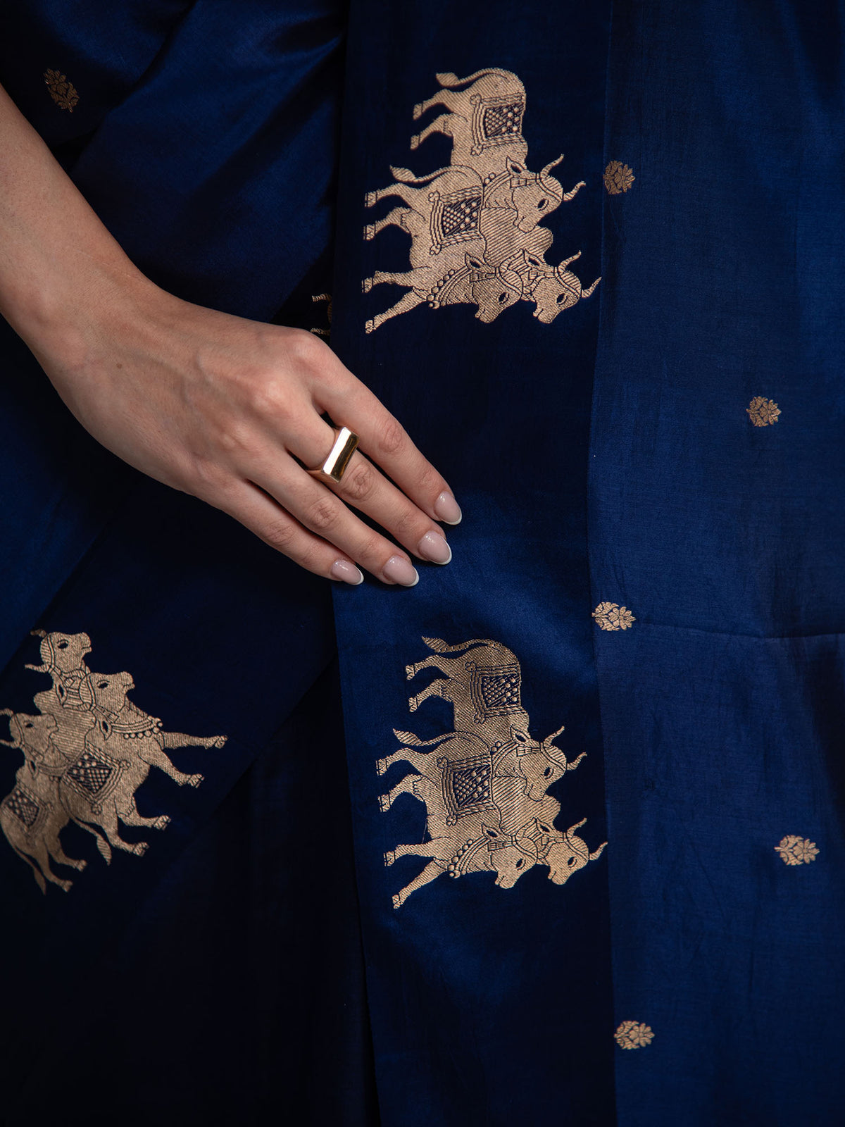 Blue Booti Pure Silk Handloom Banarasi Saree