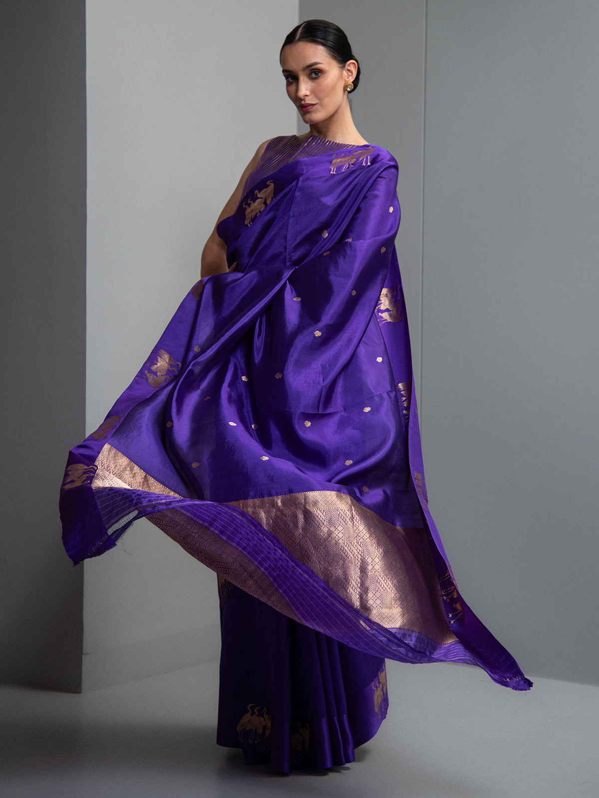 Purple Booti Pure Silk Handloom Banarasi Saree