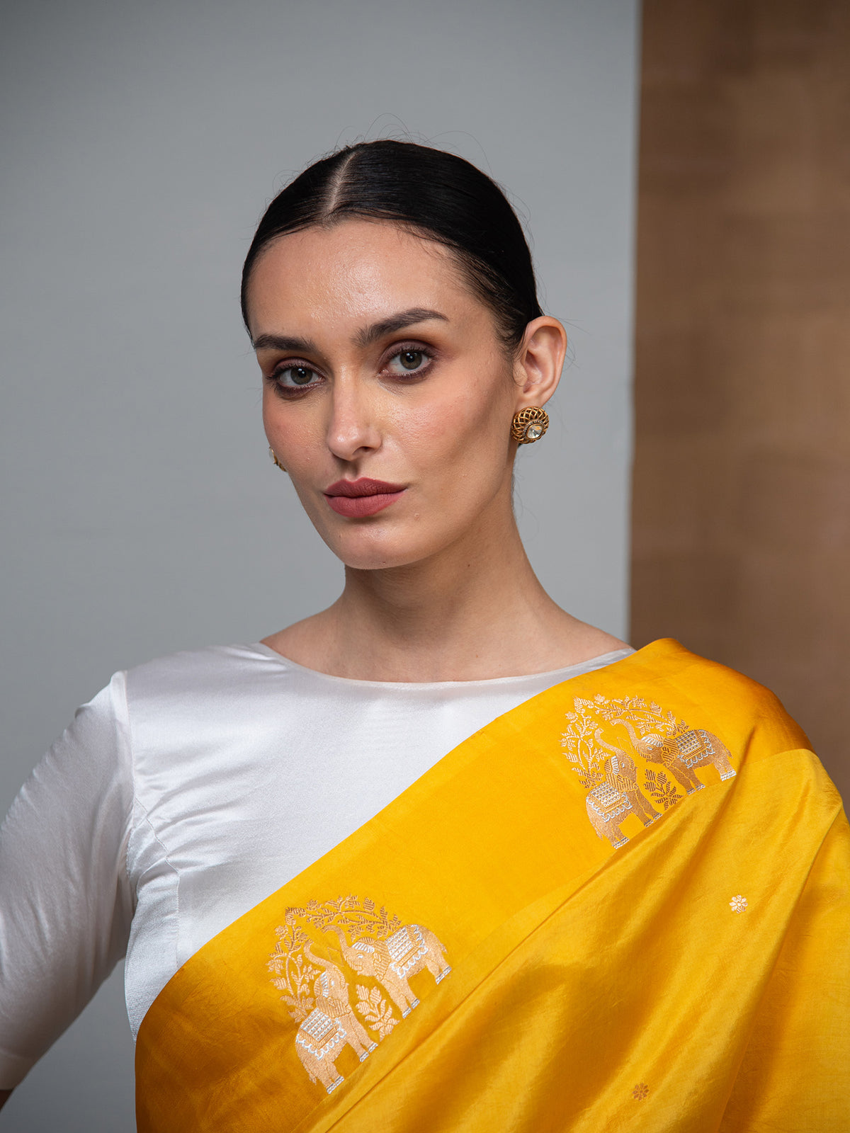 Yellow Booti Pure Silk Handloom Banarasi Saree
