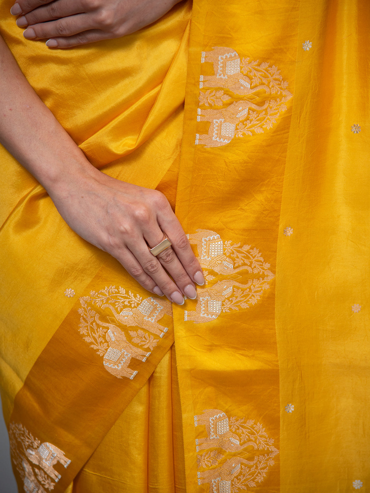Yellow Booti Pure Silk Handloom Banarasi Saree