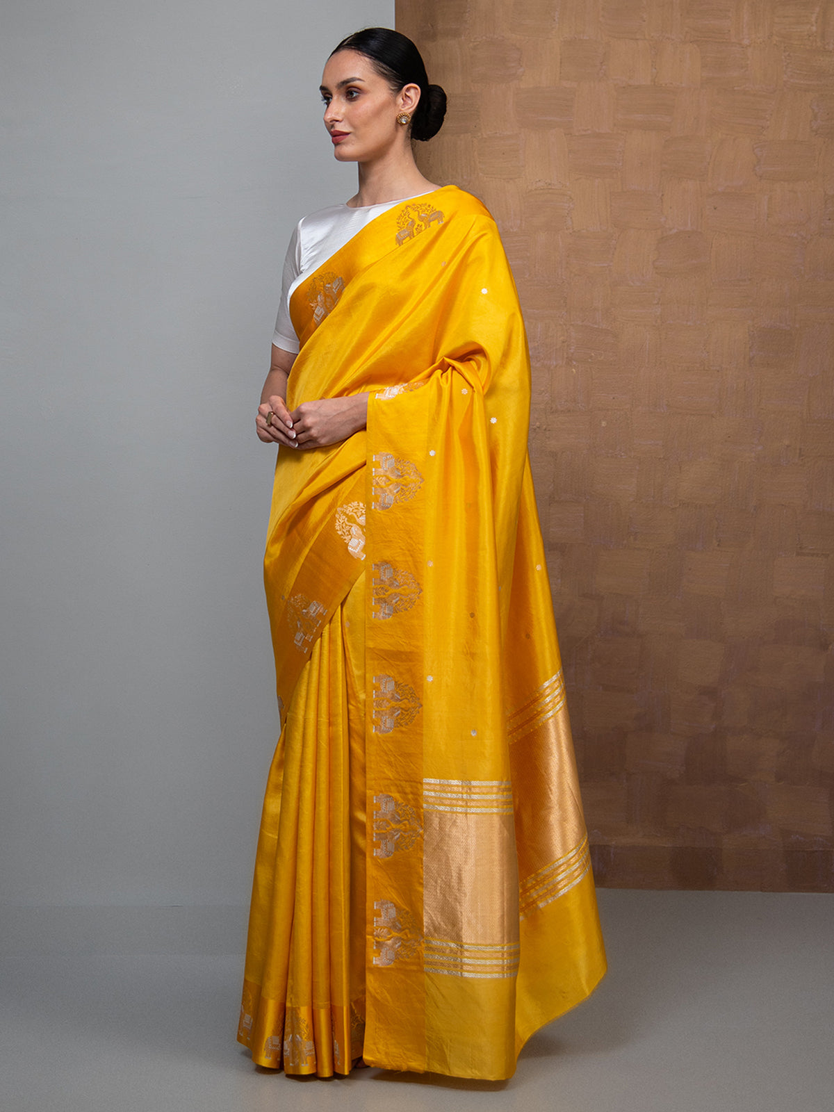 Yellow Booti Pure Silk Handloom Banarasi Saree