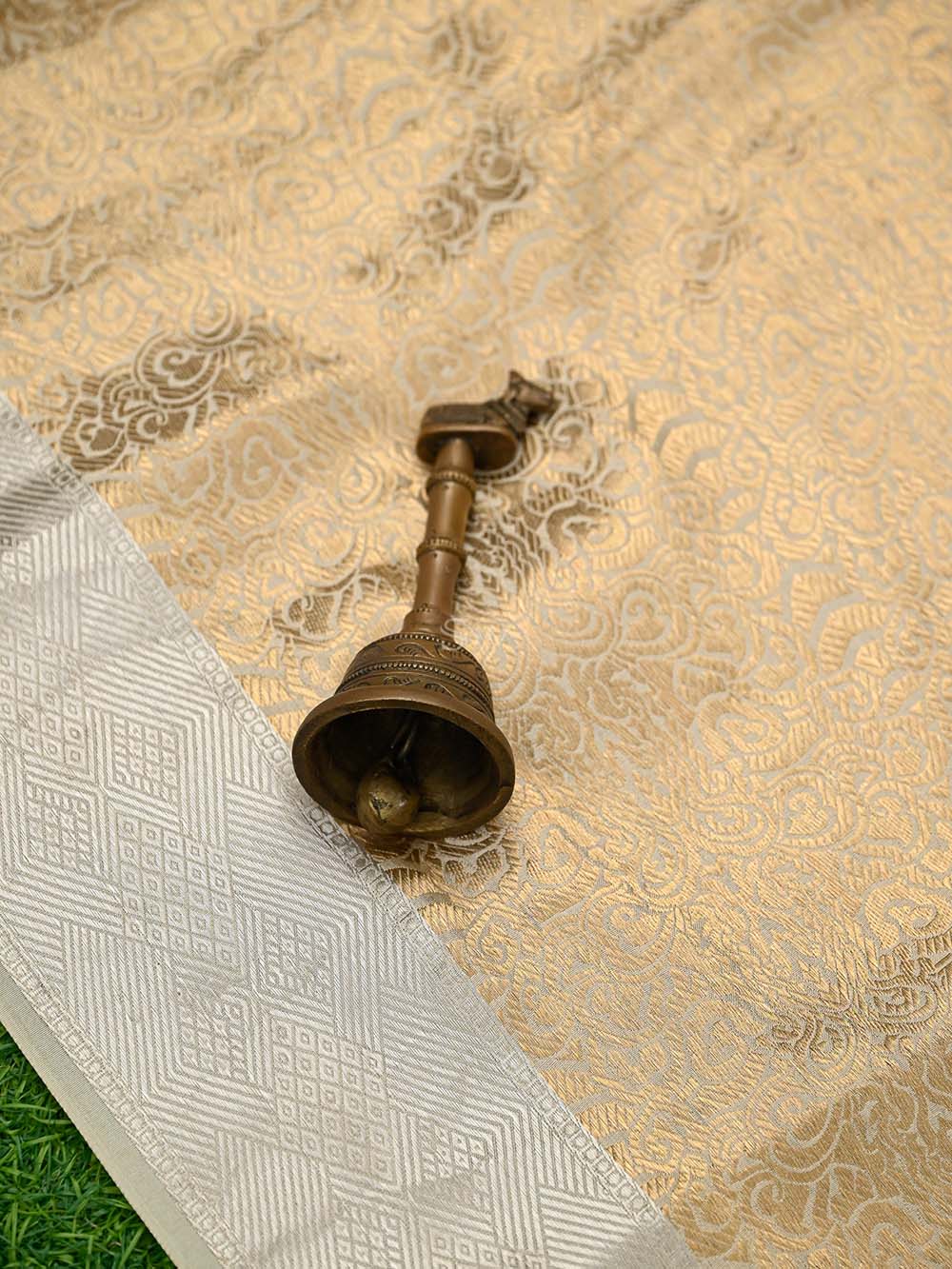 Beige Gold Tissue Brocade Handloom Banarasi Saree