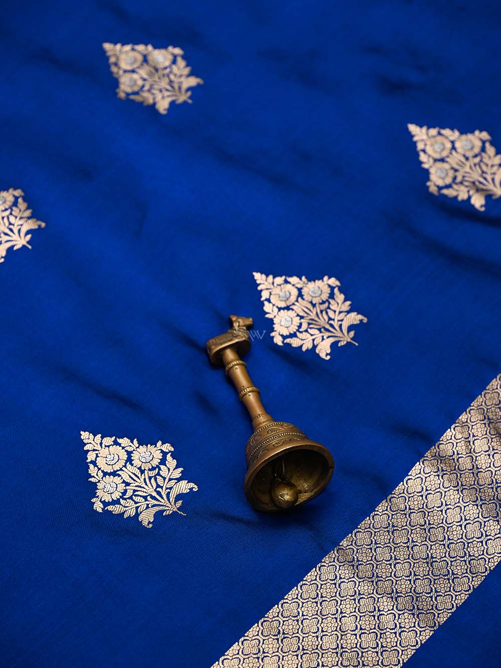 Blue Booti Katan Silk Handloom Banarasi Suit