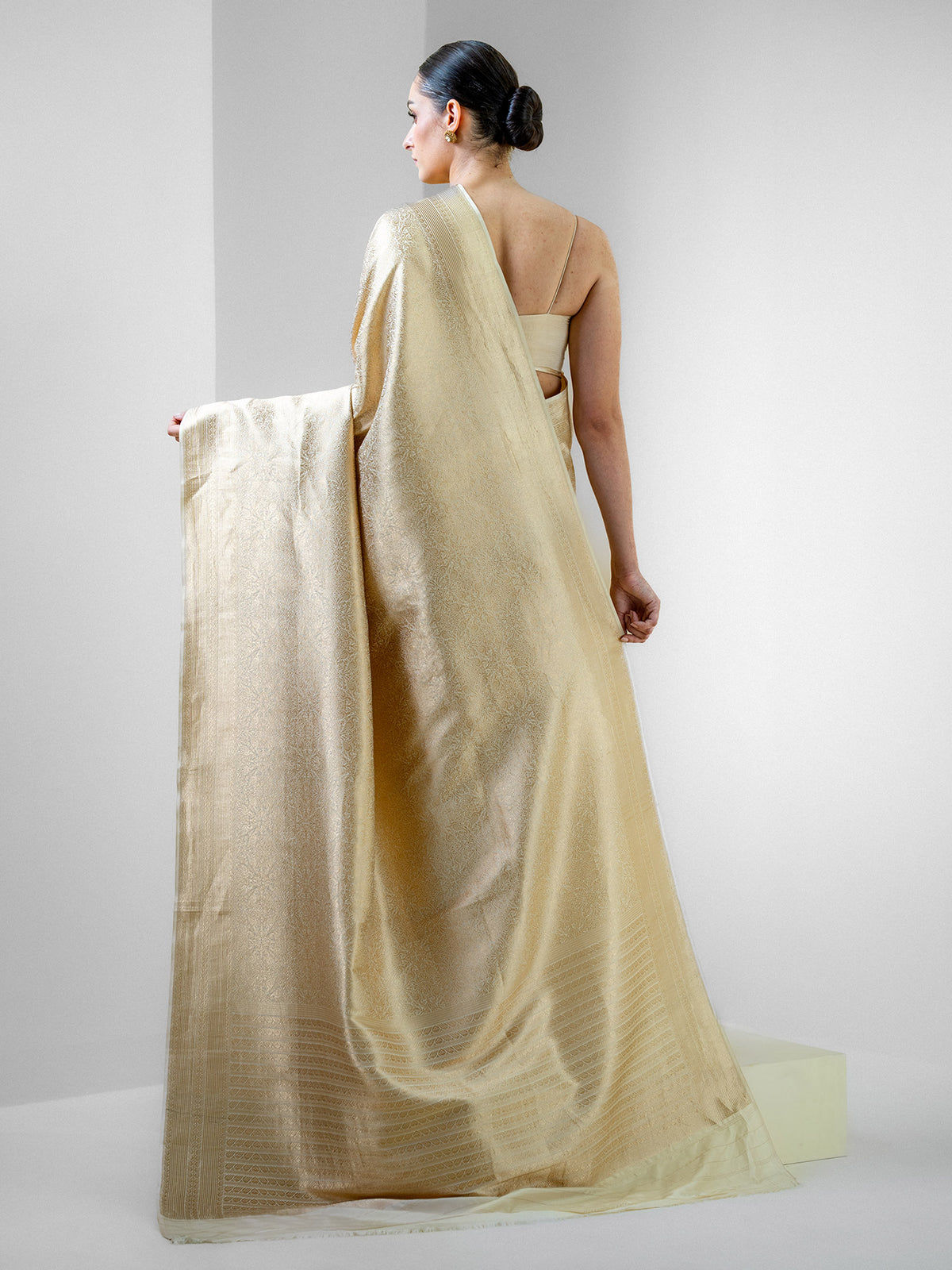 Beige Silk Shikargah Brocade Handloom Banarasi Saree - Sacred Weaves