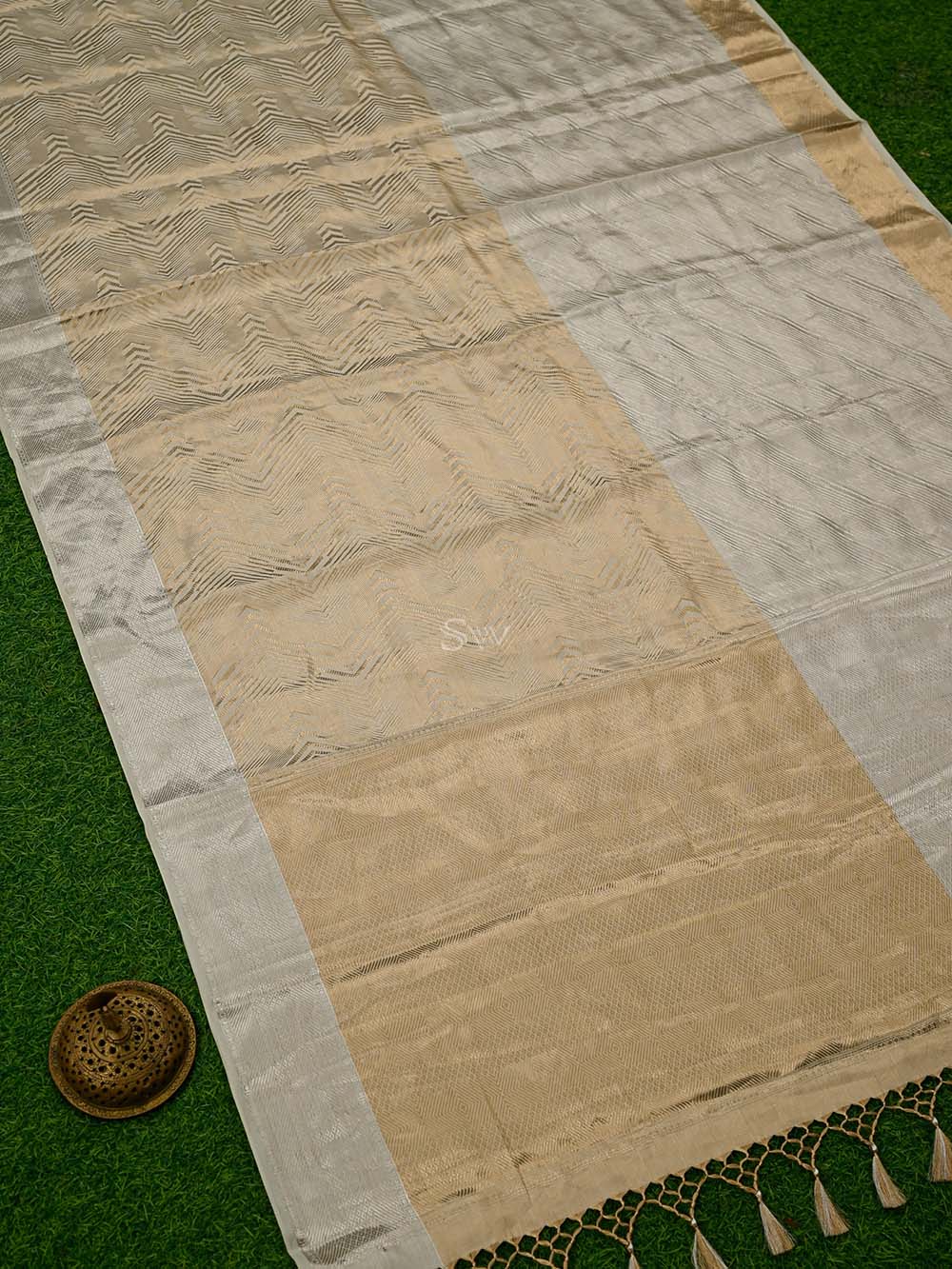Beige Gold Tissue Brocade Handloom Banarasi Saree - Sacred Weaves