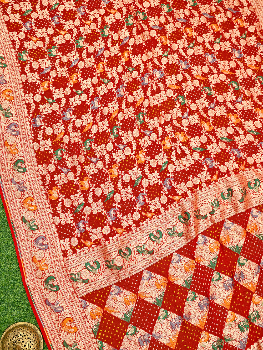 Maroon Bandhani Khaddi Georgette Handloom Banarasi Saree - Sacred Weaves