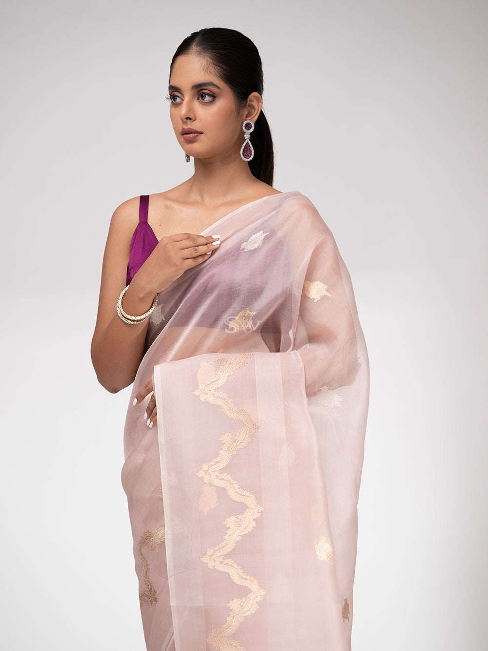 Dusty Lilac Organza Handloom Banarasi Saree - Sacred Weaves