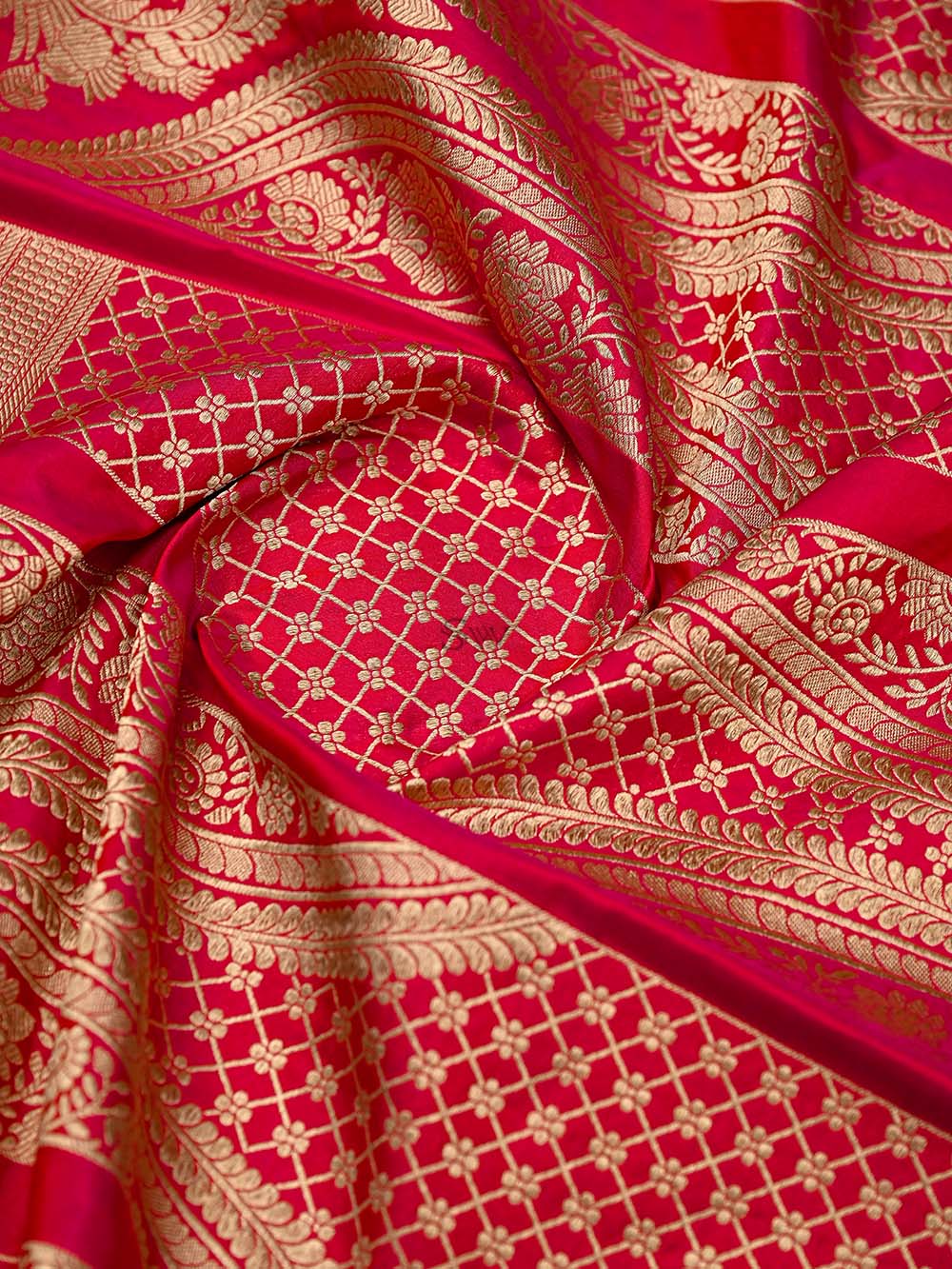 Magenta Silk Handloom Banarasi Lehenga - Sacred Weaves