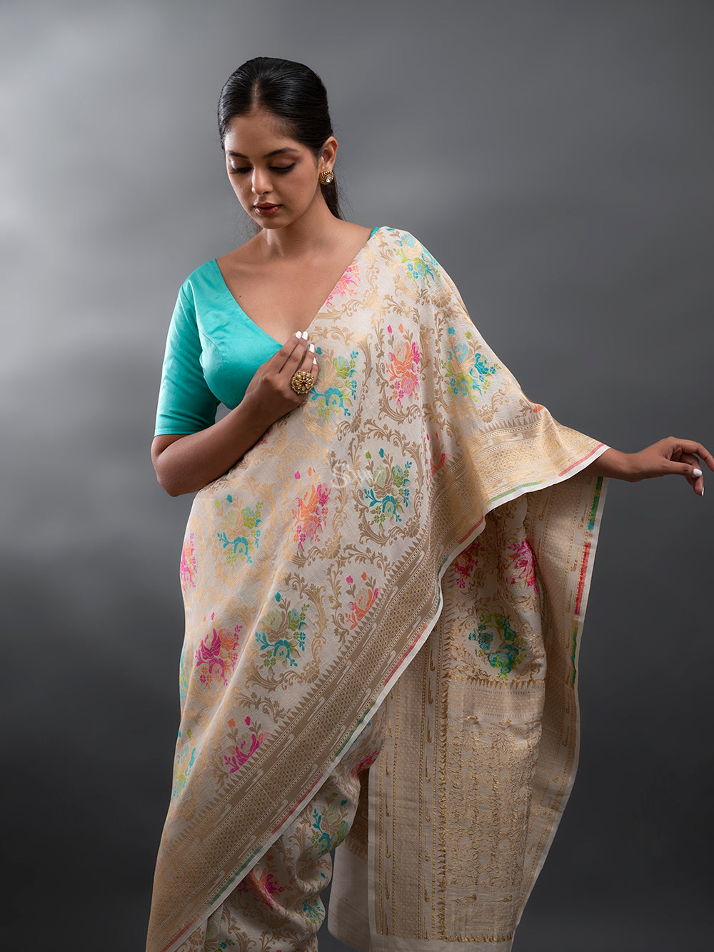 Beige Meenakari Tussar Georgette Handloom Banarasi Saree - Sacred Weaves